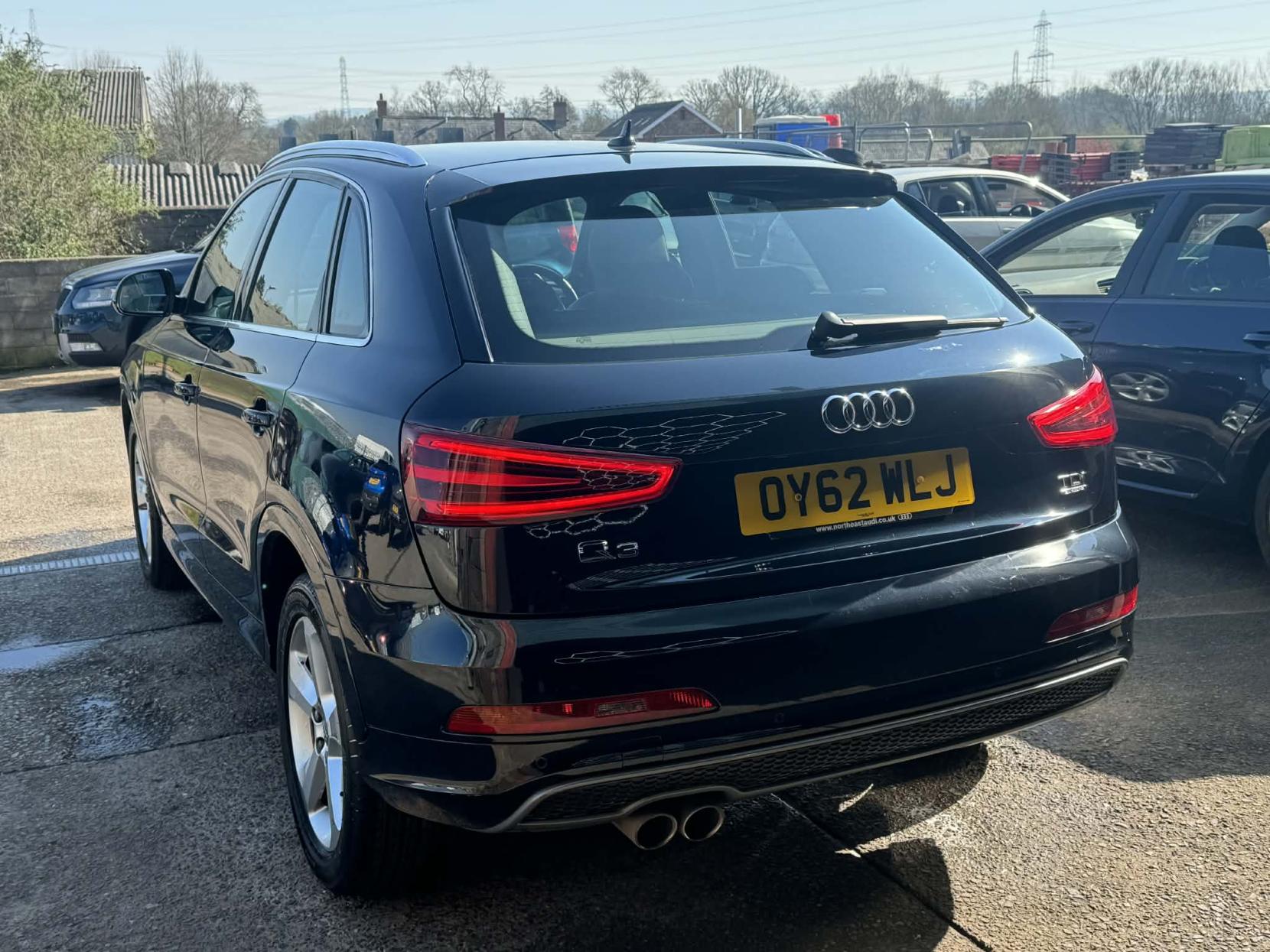 Audi Q3 2.0 TDI S line SUV 5dr Diesel Manual quattro Euro 5 (s/s) (140 ps)