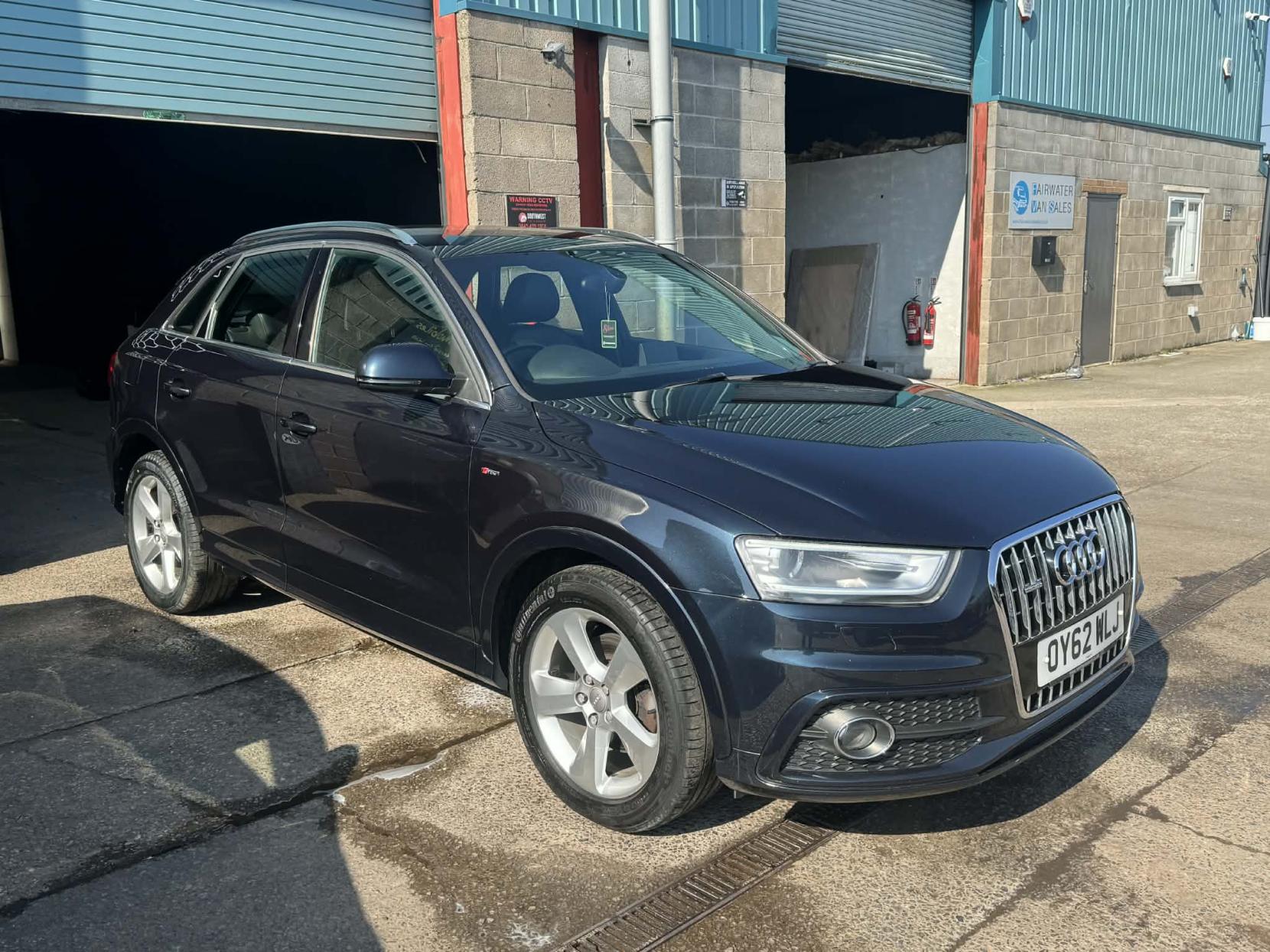 Audi Q3 2.0 TDI S line SUV 5dr Diesel Manual quattro Euro 5 (s/s) (140 ps)