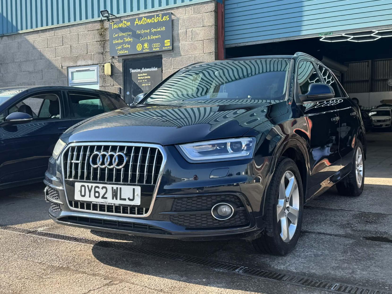 Audi Q3 2.0 TDI S line SUV 5dr Diesel Manual quattro Euro 5 (s/s) (140 ps)