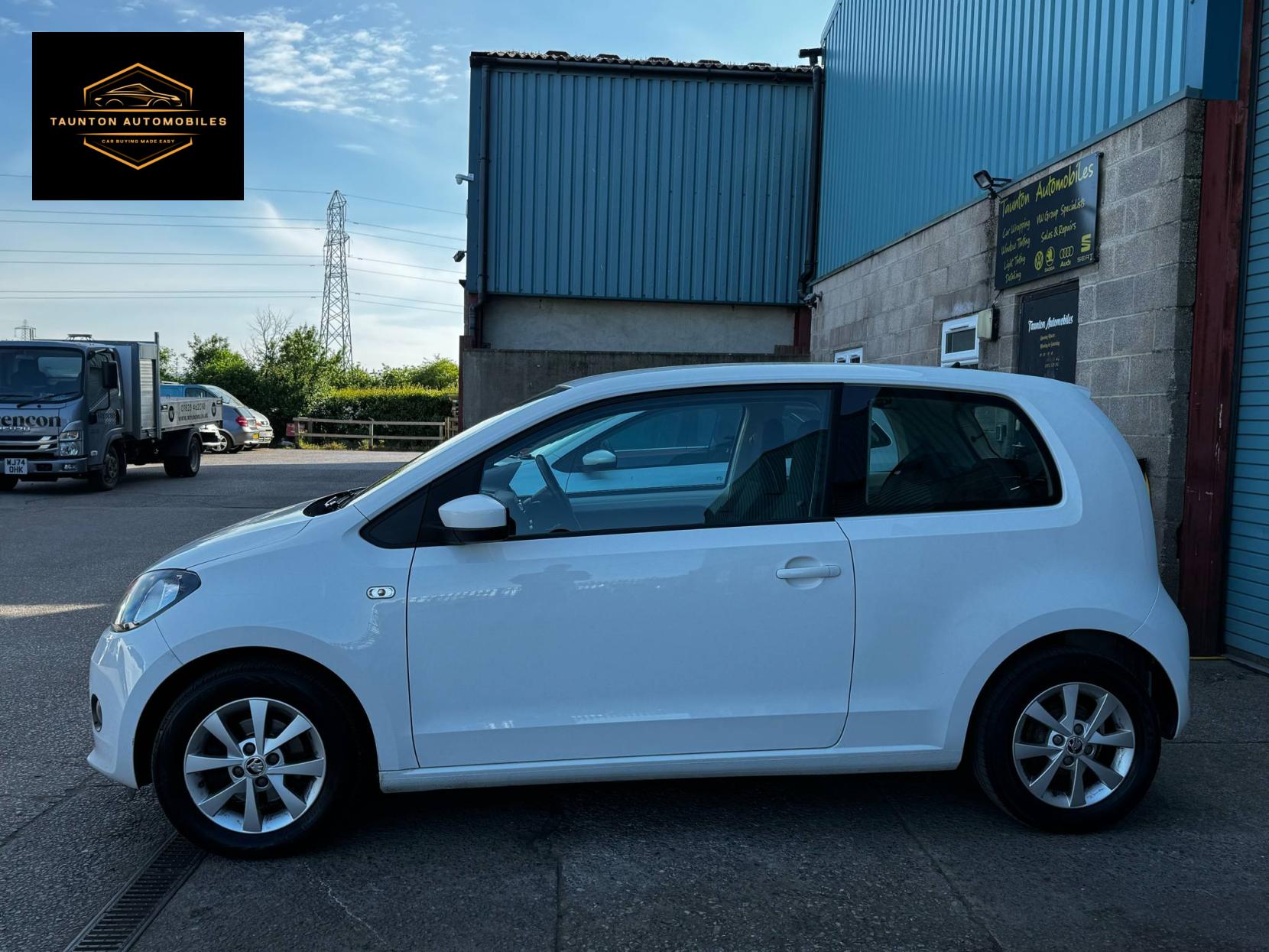Skoda Citigo 1.0 MPI GreenTech Elegance Hatchback 3dr Petrol Manual Euro 5 (s/s) (60 ps)