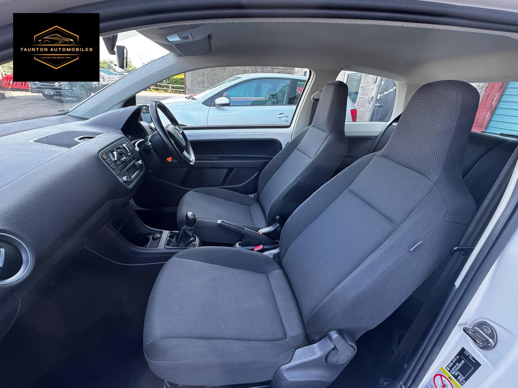Skoda Citigo 1.0 MPI GreenTech Elegance Hatchback 3dr Petrol Manual Euro 5 (s/s) (60 ps)