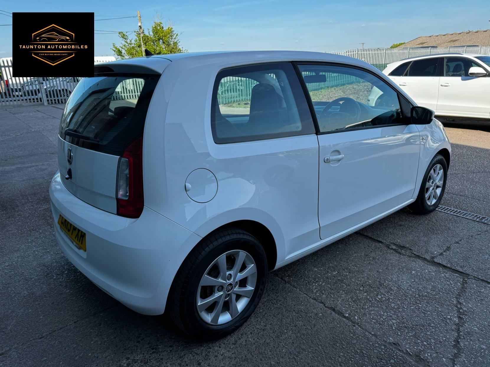 Skoda Citigo 1.0 MPI GreenTech Elegance Hatchback 3dr Petrol Manual Euro 5 (s/s) (60 ps)