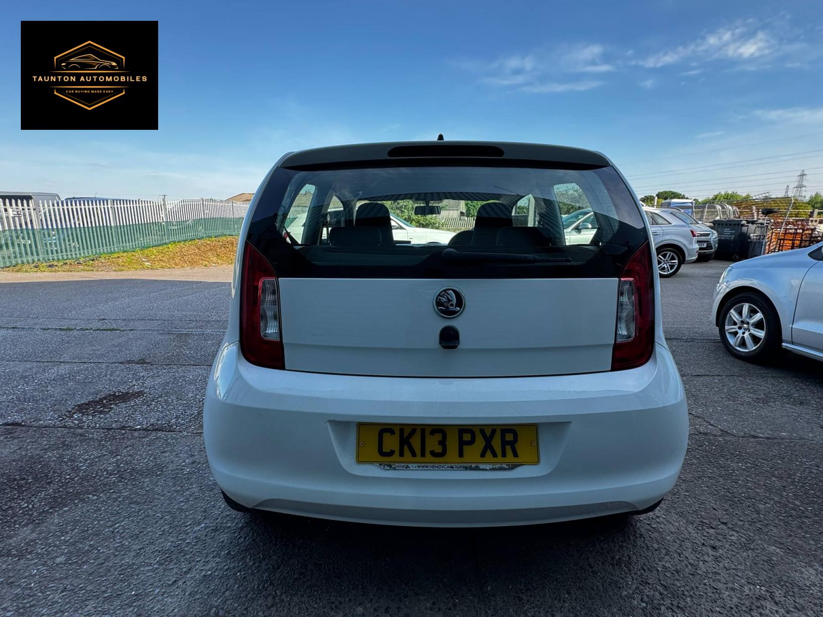Skoda Citigo 1.0 MPI GreenTech Elegance Hatchback 3dr Petrol Manual Euro 5 (s/s) (60 ps)