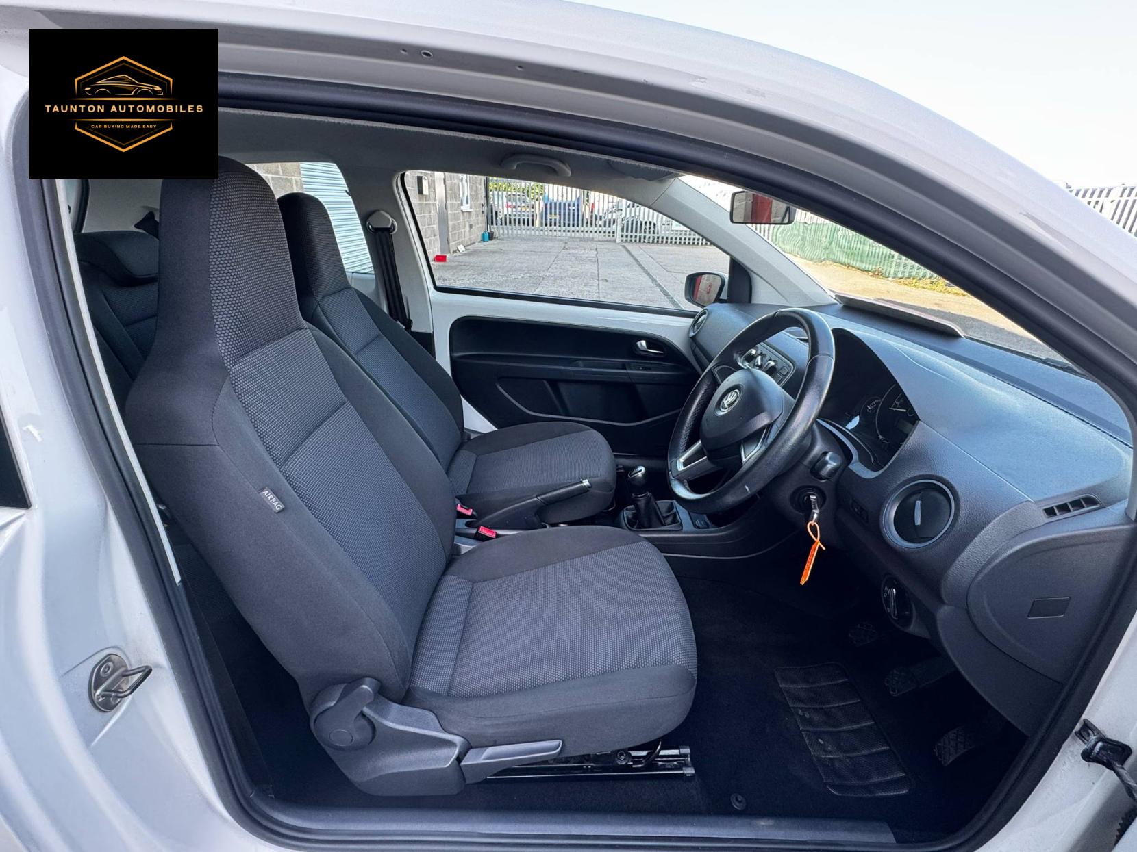 Skoda Citigo 1.0 MPI GreenTech Elegance Hatchback 3dr Petrol Manual Euro 5 (s/s) (60 ps)