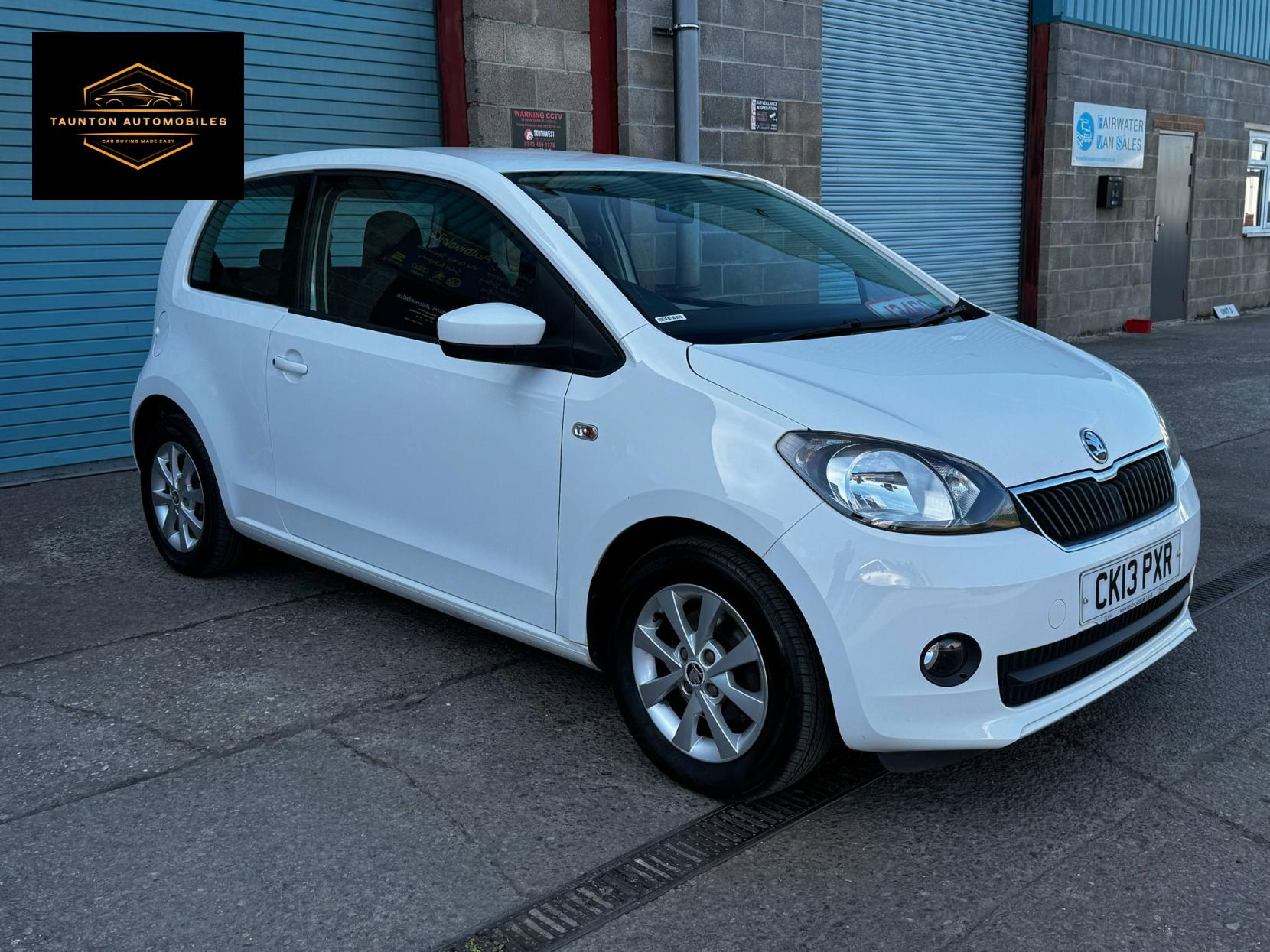 Skoda Citigo 1.0 MPI GreenTech Elegance Hatchback 3dr Petrol Manual Euro 5 (s/s) (60 ps)