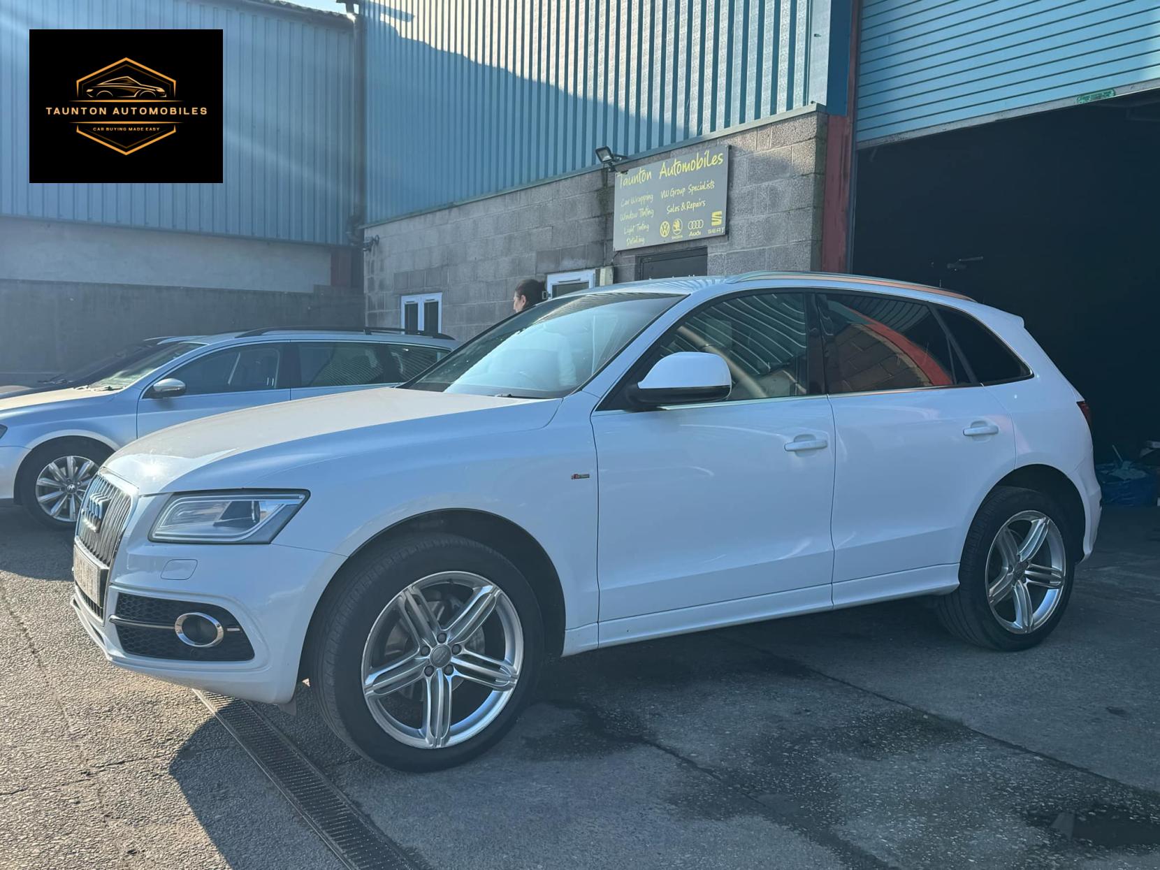 Audi Q5 2.0 TDI S line Plus SUV 5dr Diesel Manual quattro Euro 5 (s/s) (143 ps)