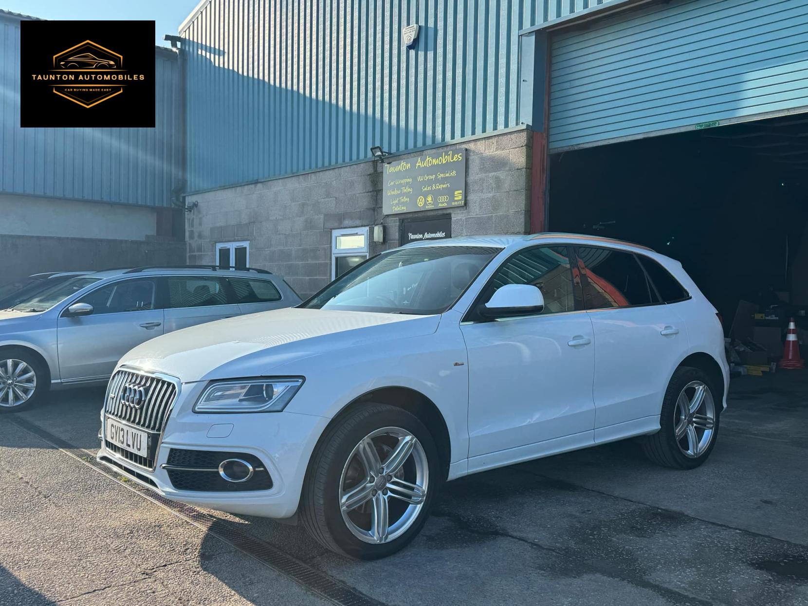 Audi Q5 2.0 TDI S line Plus SUV 5dr Diesel Manual quattro Euro 5 (s/s) (143 ps)