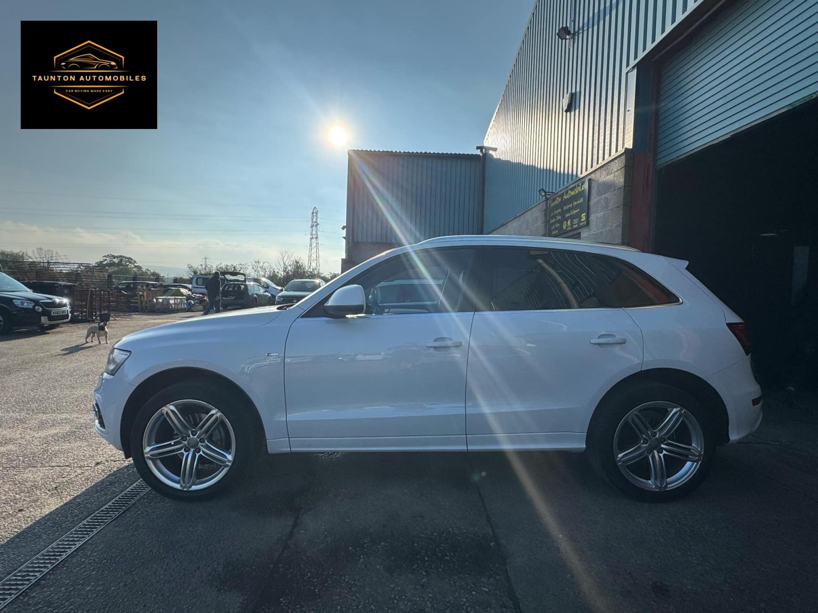 Audi Q5 2.0 TDI S line Plus SUV 5dr Diesel Manual quattro Euro 5 (s/s) (143 ps)