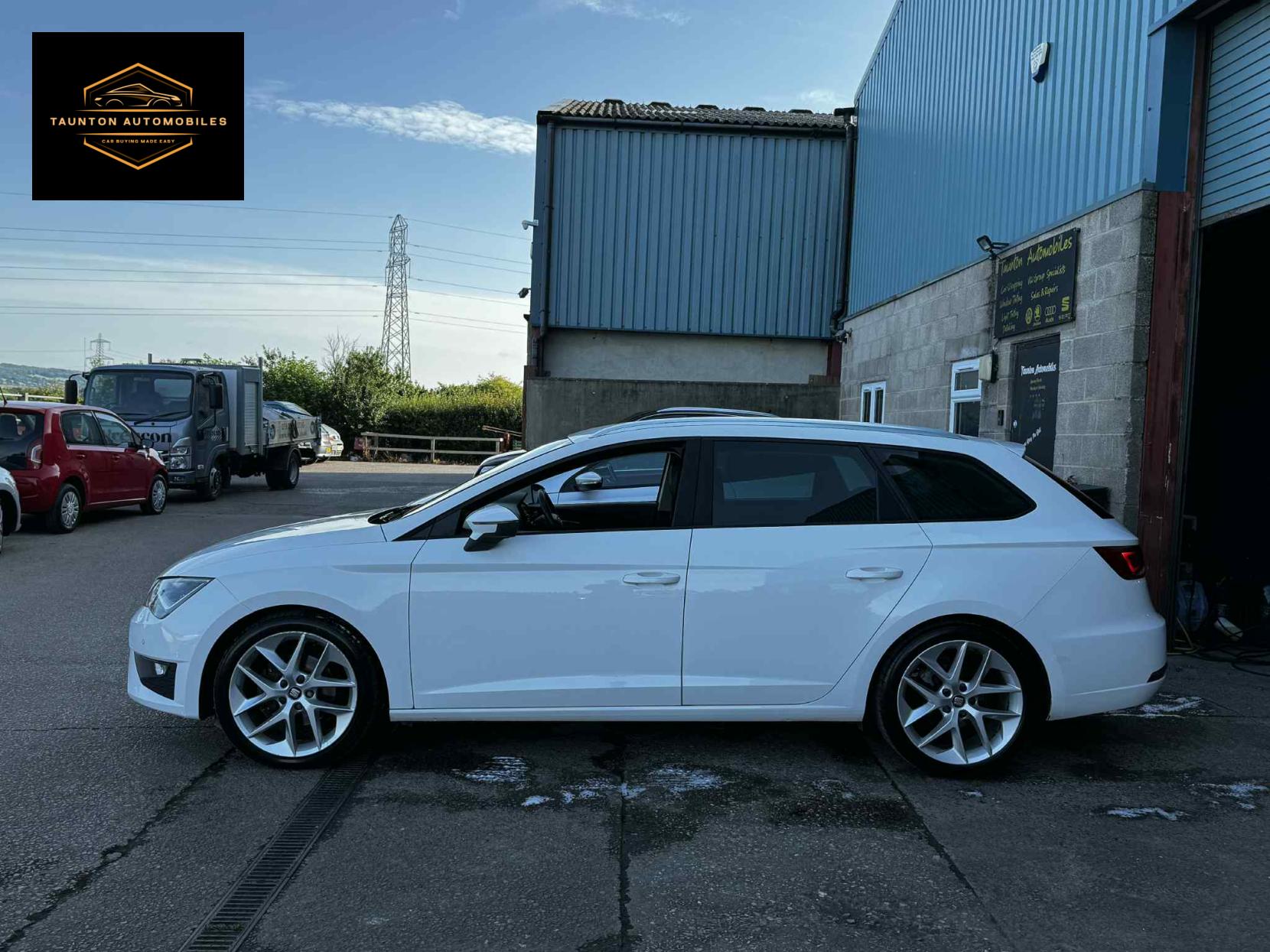 SEAT Leon 2.0 TDI CR FR Sport Tourer 5dr Diesel Manual Euro 5 (s/s) (150 ps)