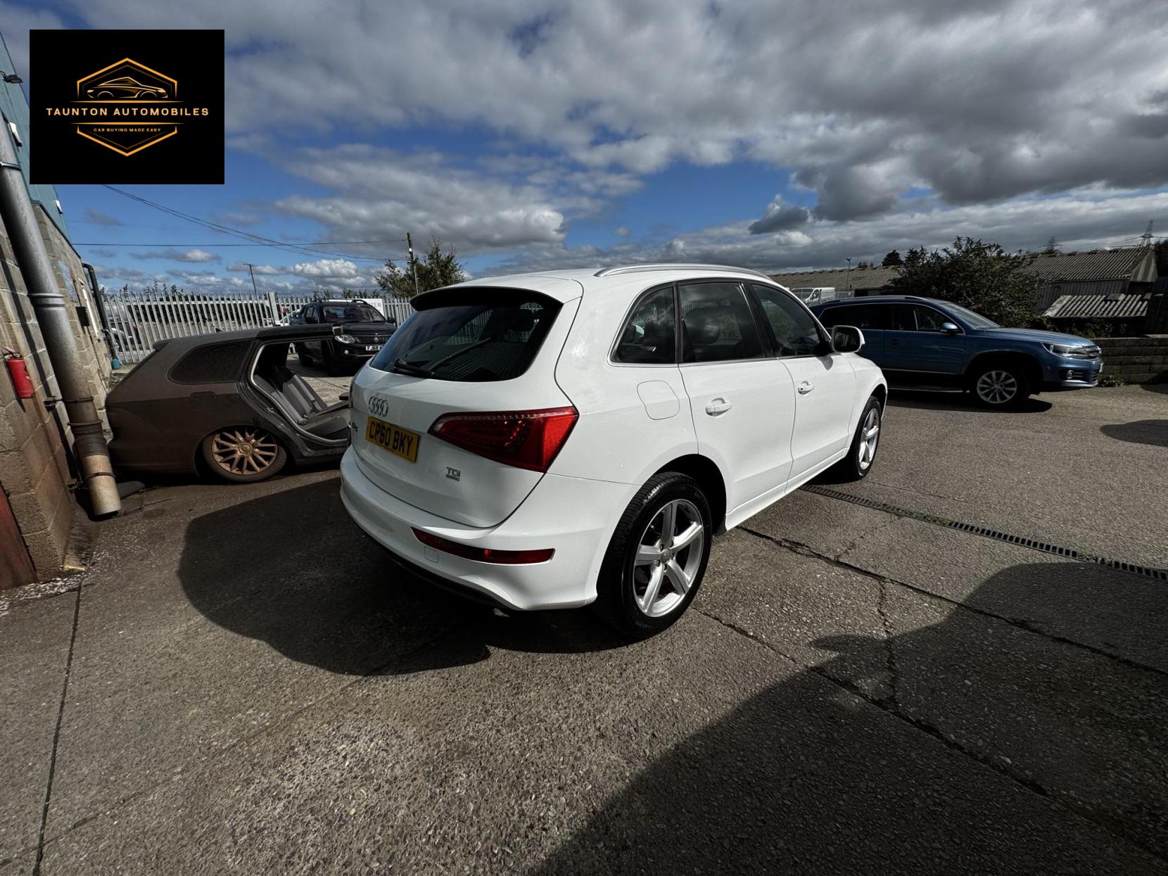 Audi Q5 2.0 TDI S line SUV 5dr Diesel Manual quattro Euro 5 (s/s) (170 ps)