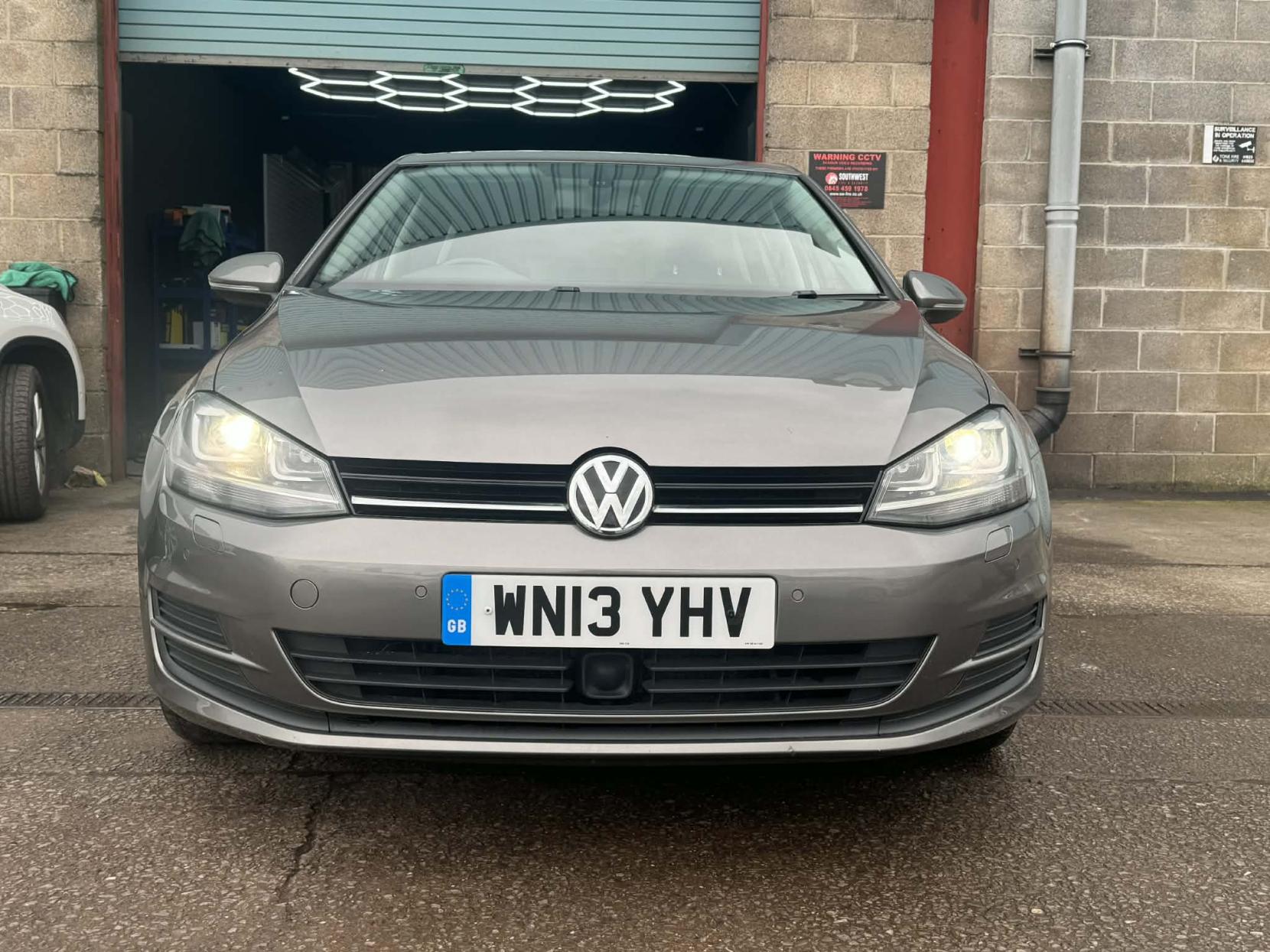 Volkswagen Golf 2.0 TDI BlueMotion Tech SE Hatchback 5dr Diesel Manual Euro 5 (s/s) (150 ps)