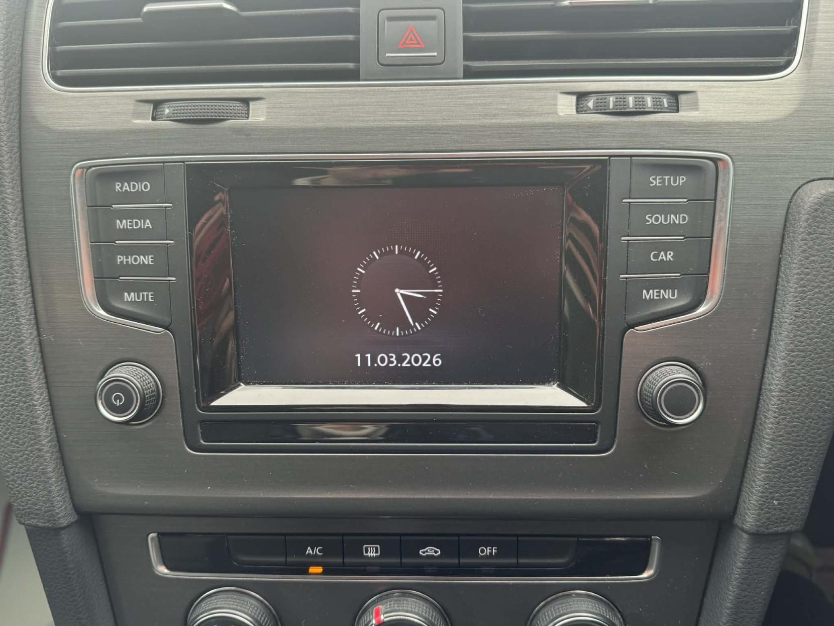 Volkswagen Golf 2.0 TDI BlueMotion Tech SE Hatchback 5dr Diesel Manual Euro 5 (s/s) (150 ps)