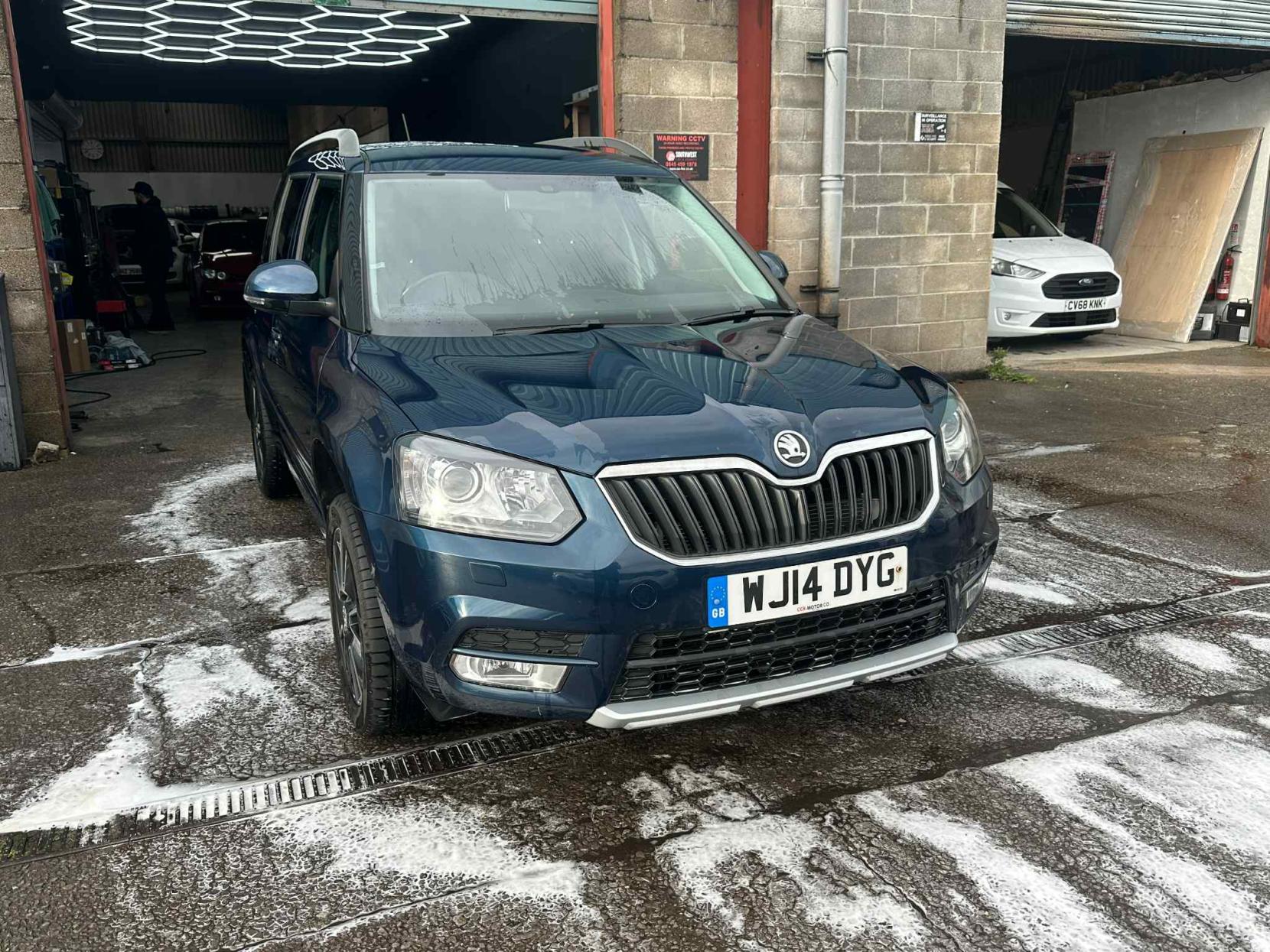 Skoda Yeti 1.2 TSI Elegance SUV 5dr Petrol DSG Euro 5 (105 ps)