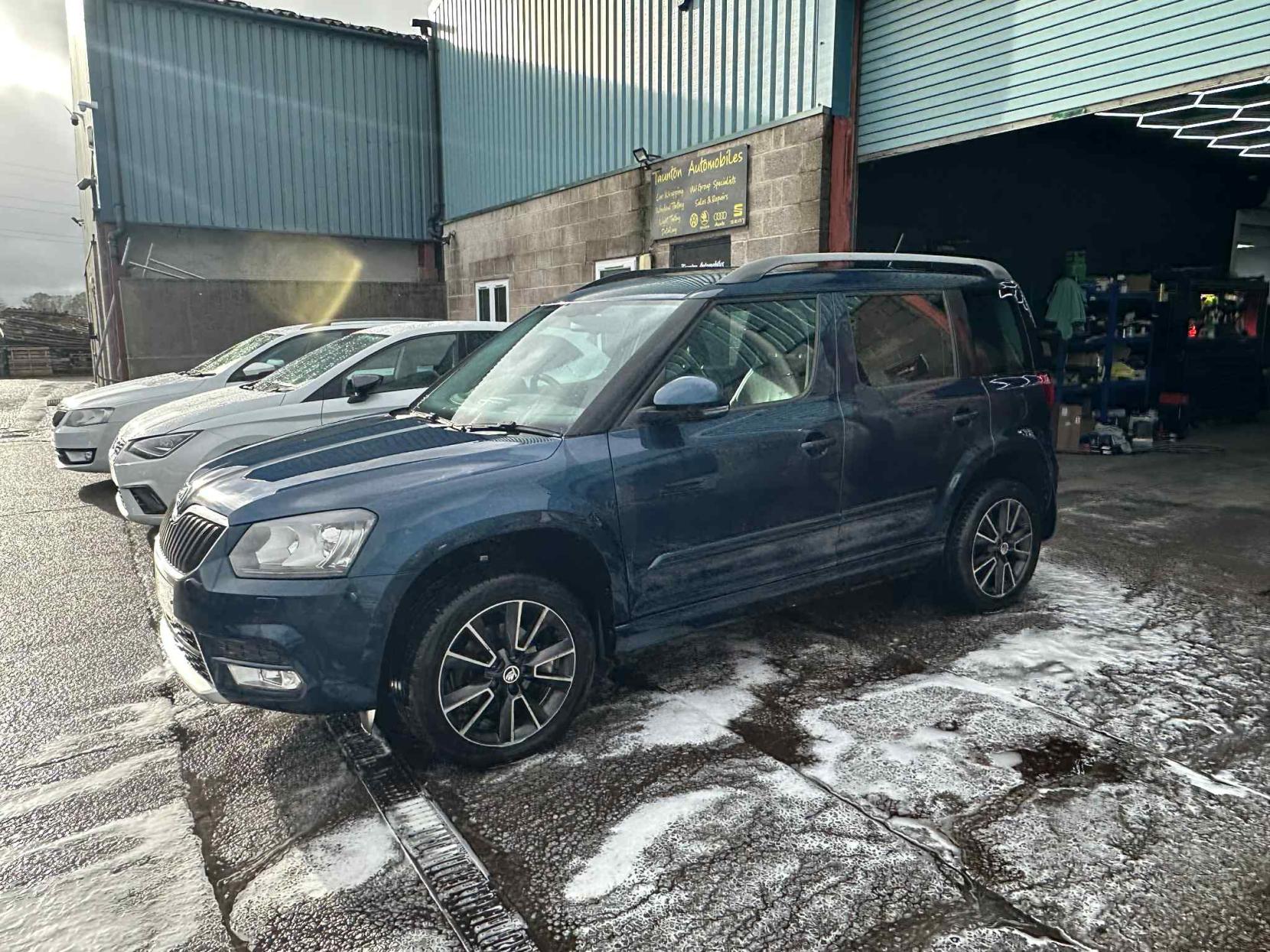 Skoda Yeti 1.2 TSI Elegance SUV 5dr Petrol DSG Euro 5 (105 ps)