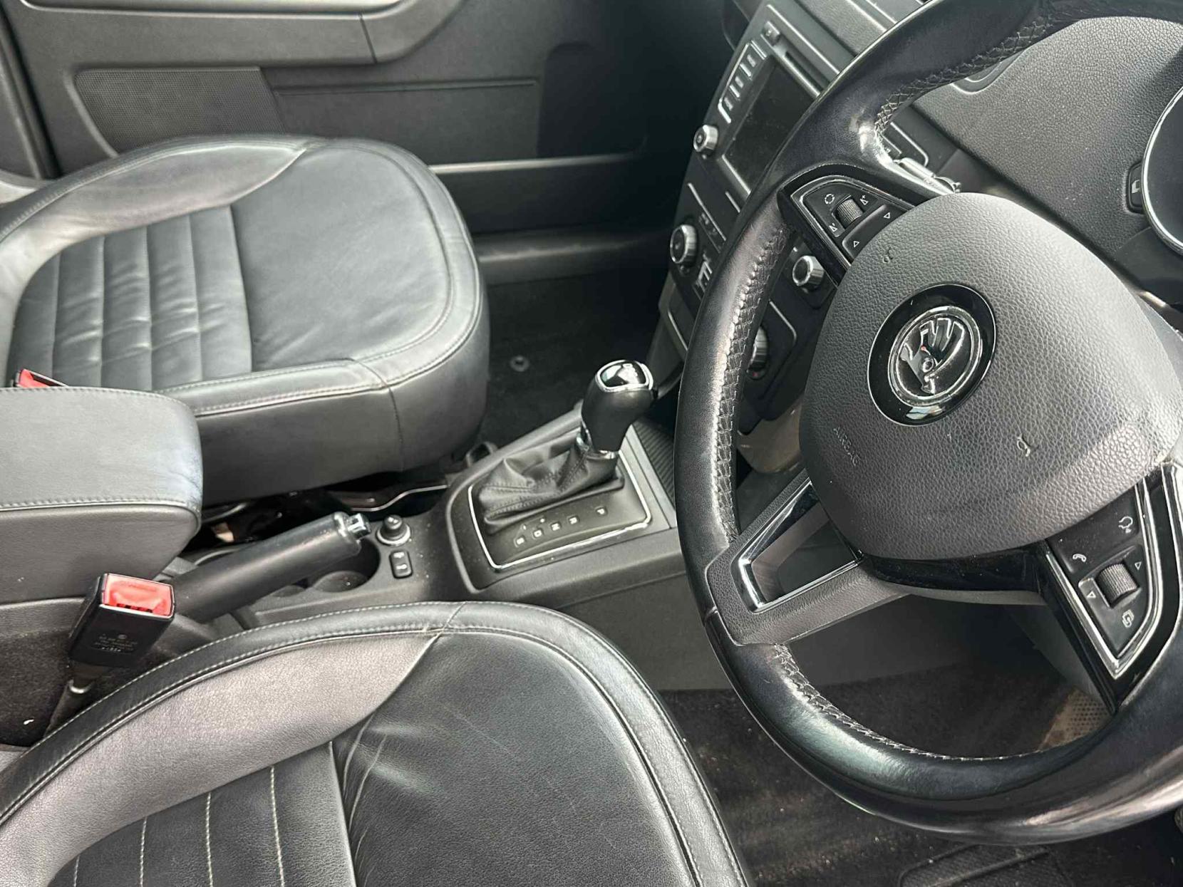 Skoda Yeti 1.2 TSI Elegance SUV 5dr Petrol DSG Euro 5 (105 ps)