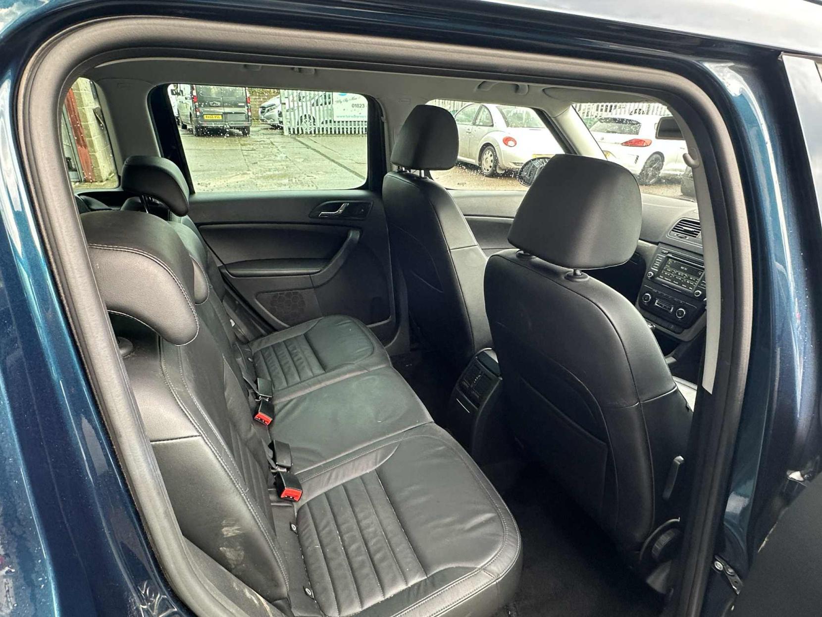 Skoda Yeti 1.2 TSI Elegance SUV 5dr Petrol DSG Euro 5 (105 ps)