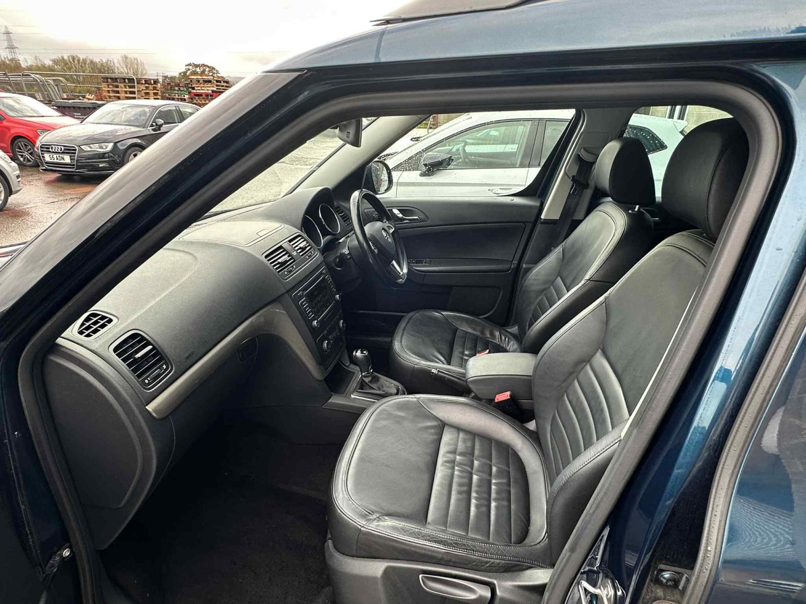 Skoda Yeti 1.2 TSI Elegance SUV 5dr Petrol DSG Euro 5 (105 ps)