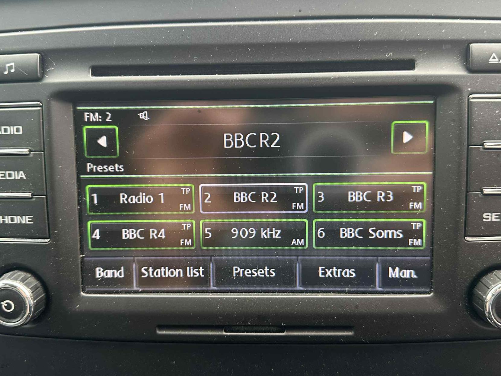 Skoda Yeti 1.2 TSI Elegance SUV 5dr Petrol DSG Euro 5 (105 ps)