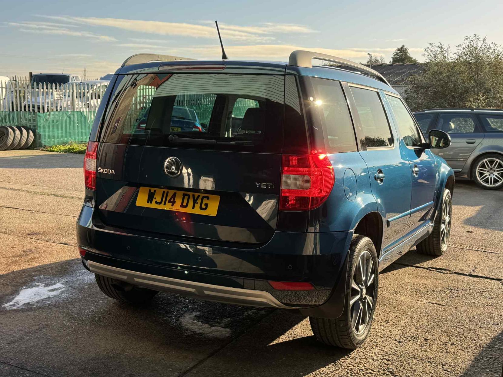 Skoda Yeti 1.2 TSI Elegance SUV 5dr Petrol DSG Euro 5 (105 ps)