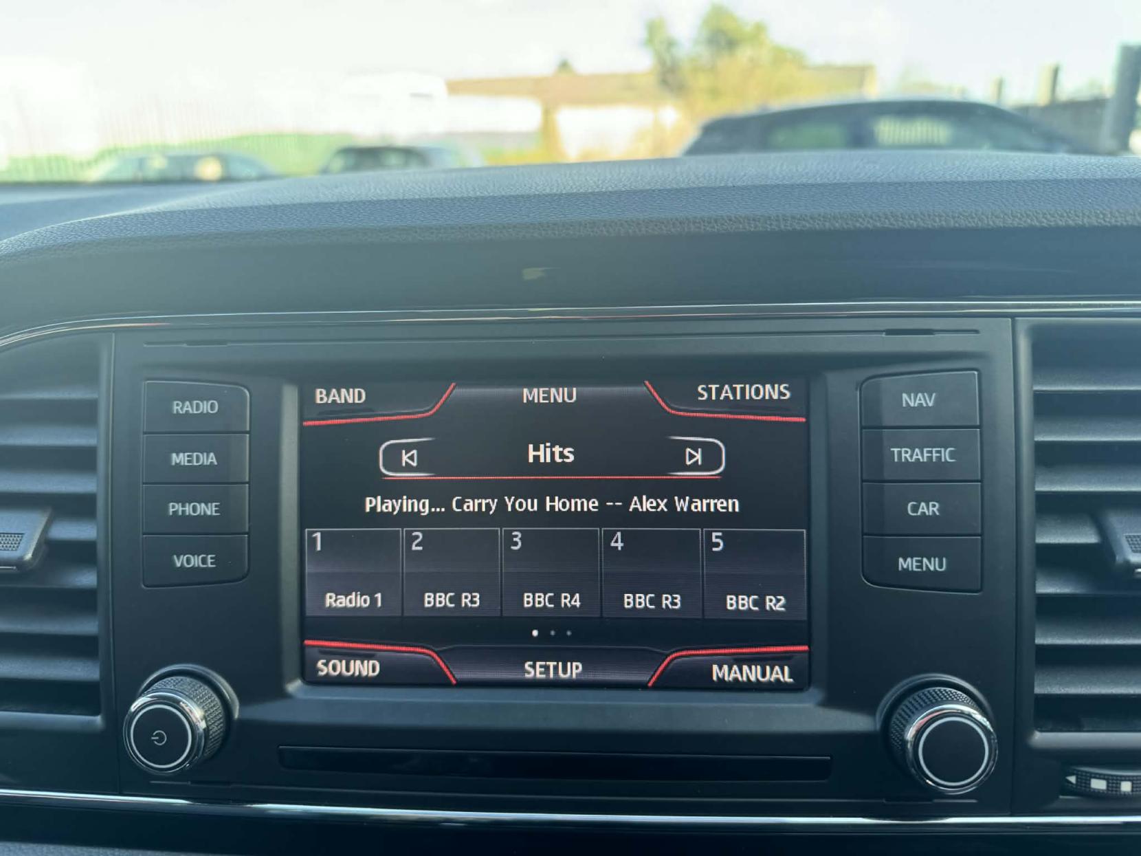 SEAT Leon 1.6 TDI CR SE Sport Tourer 5dr Diesel Manual Euro 5 (s/s) (105 ps)