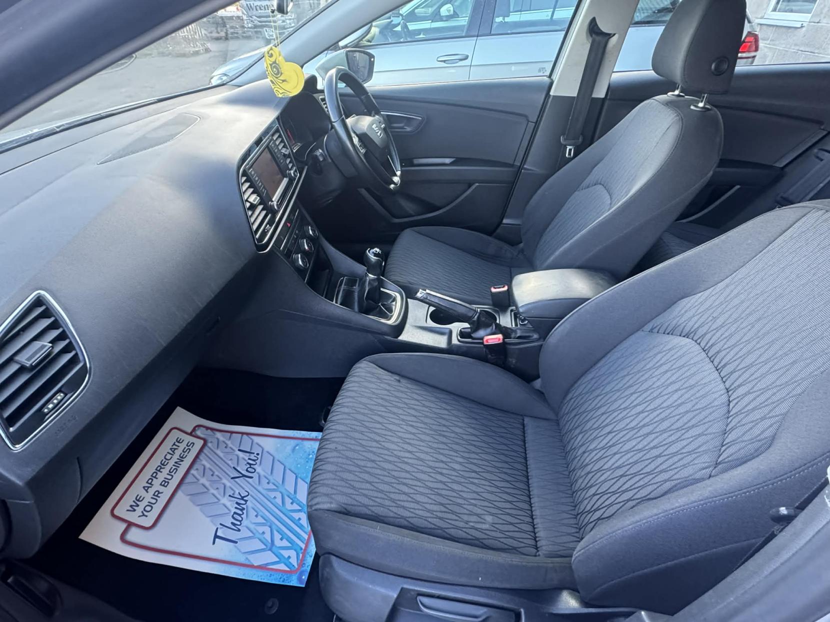 SEAT Leon 1.6 TDI CR SE Sport Tourer 5dr Diesel Manual Euro 5 (s/s) (105 ps)