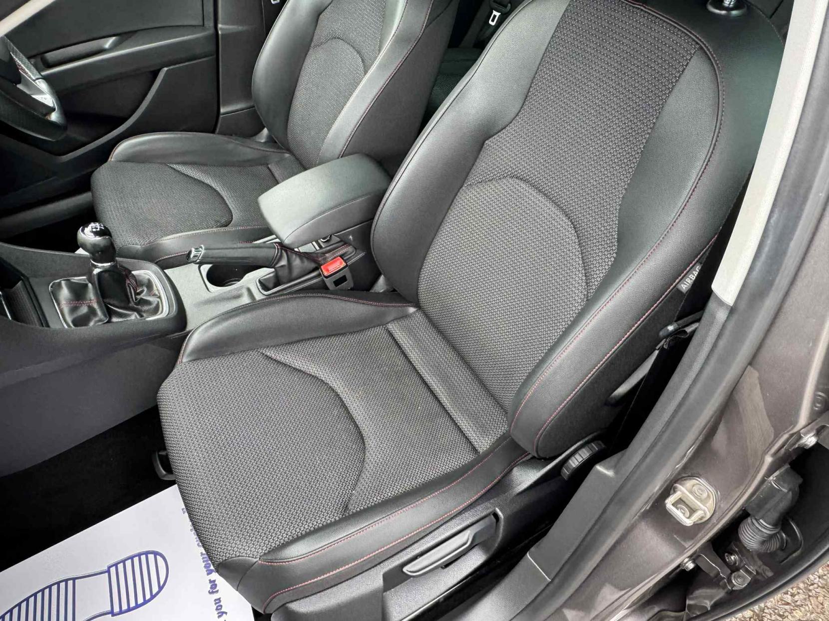 SEAT Leon 1.4 EcoTSI FR Sport Tourer 5dr Petrol Manual Euro 6 (s/s) (150 ps)