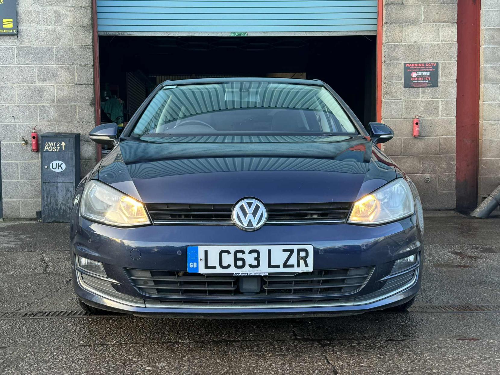 Volkswagen Golf 2.0 TDI BlueMotion Tech GT Hatchback 5dr Diesel Manual Euro 5 (s/s) (150 ps)