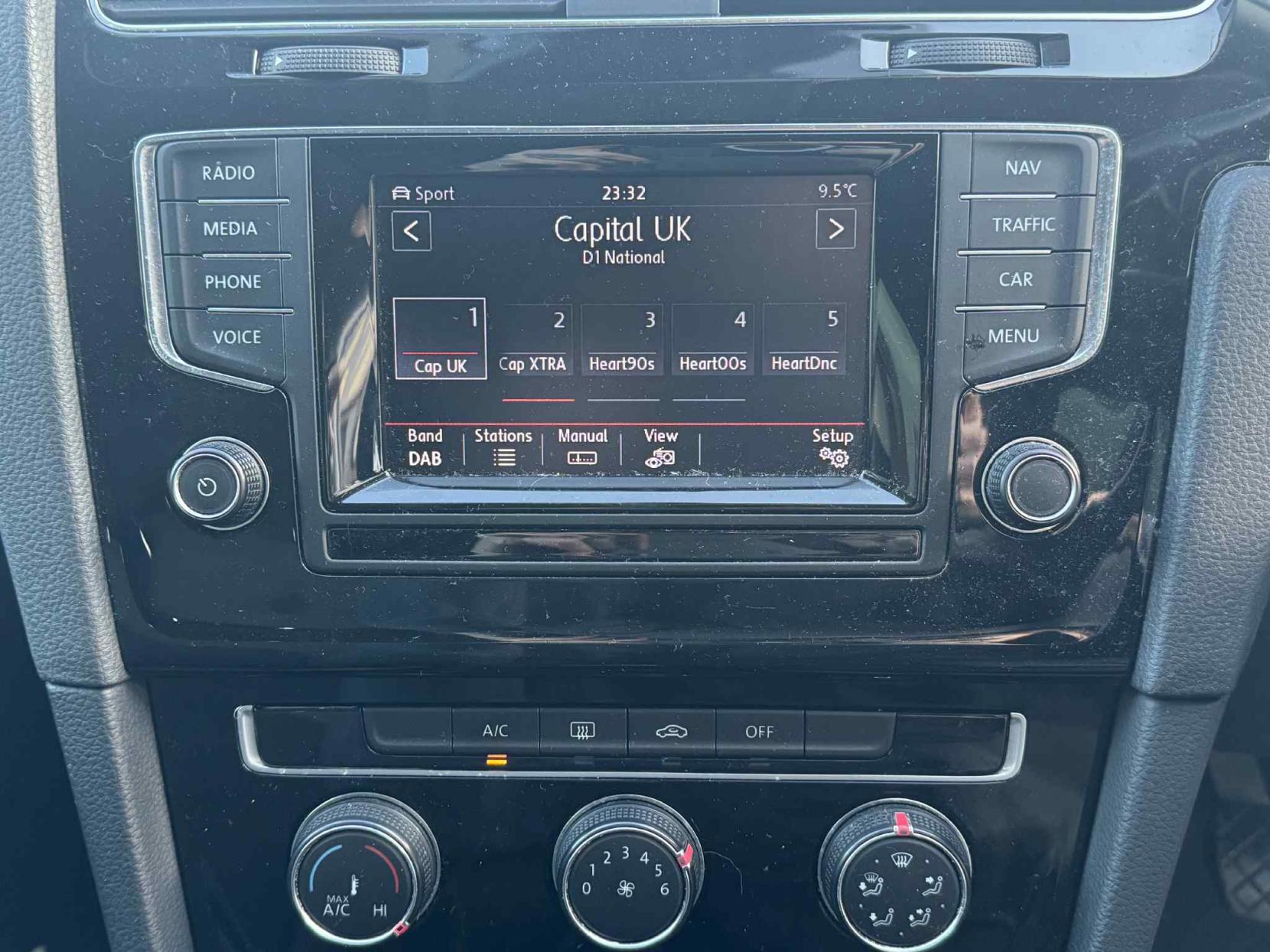 Volkswagen Golf 2.0 TDI BlueMotion Tech GT Hatchback 5dr Diesel Manual Euro 5 (s/s) (150 ps)