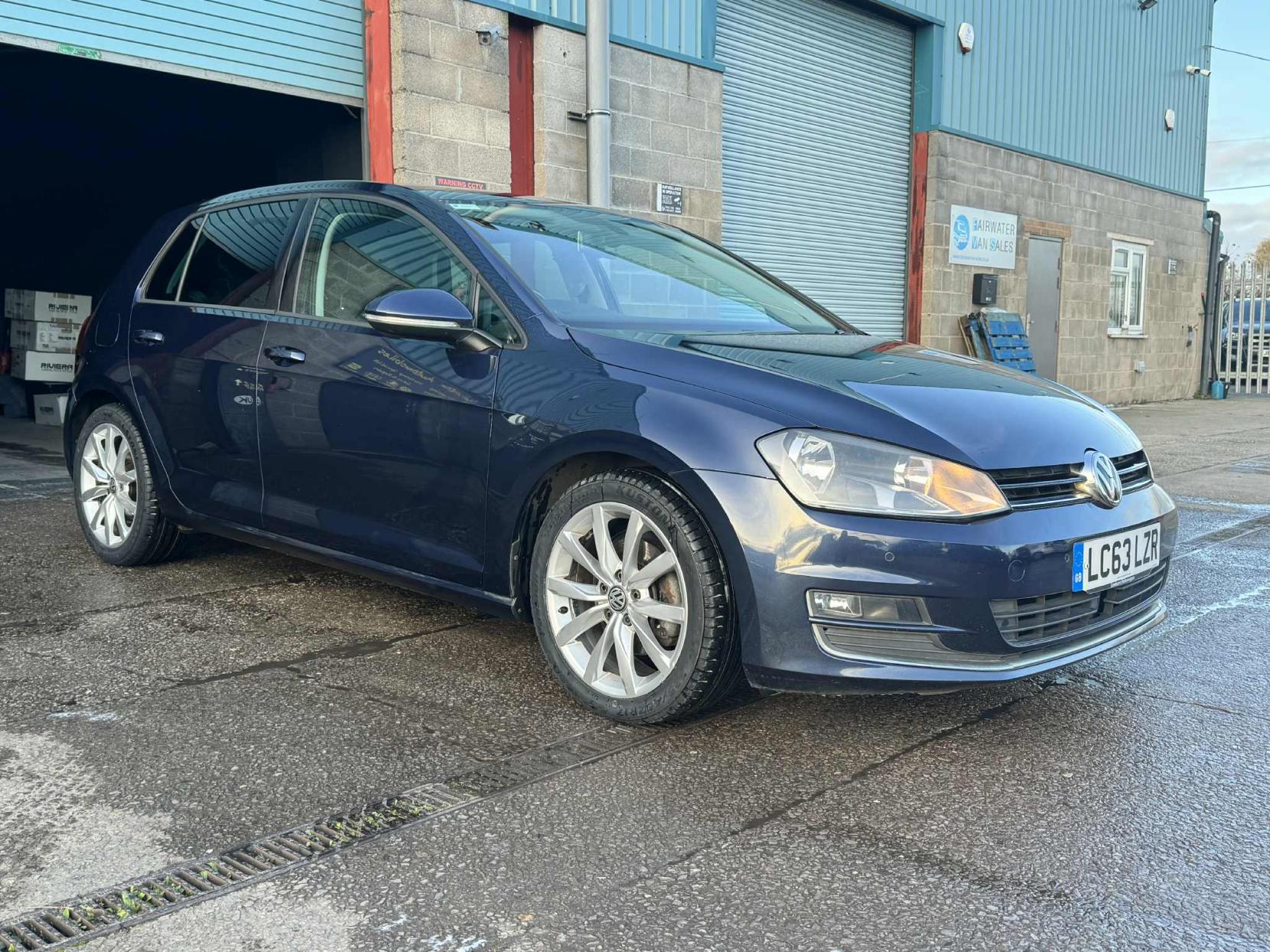 Volkswagen Golf 2.0 TDI BlueMotion Tech GT Hatchback 5dr Diesel Manual Euro 5 (s/s) (150 ps)