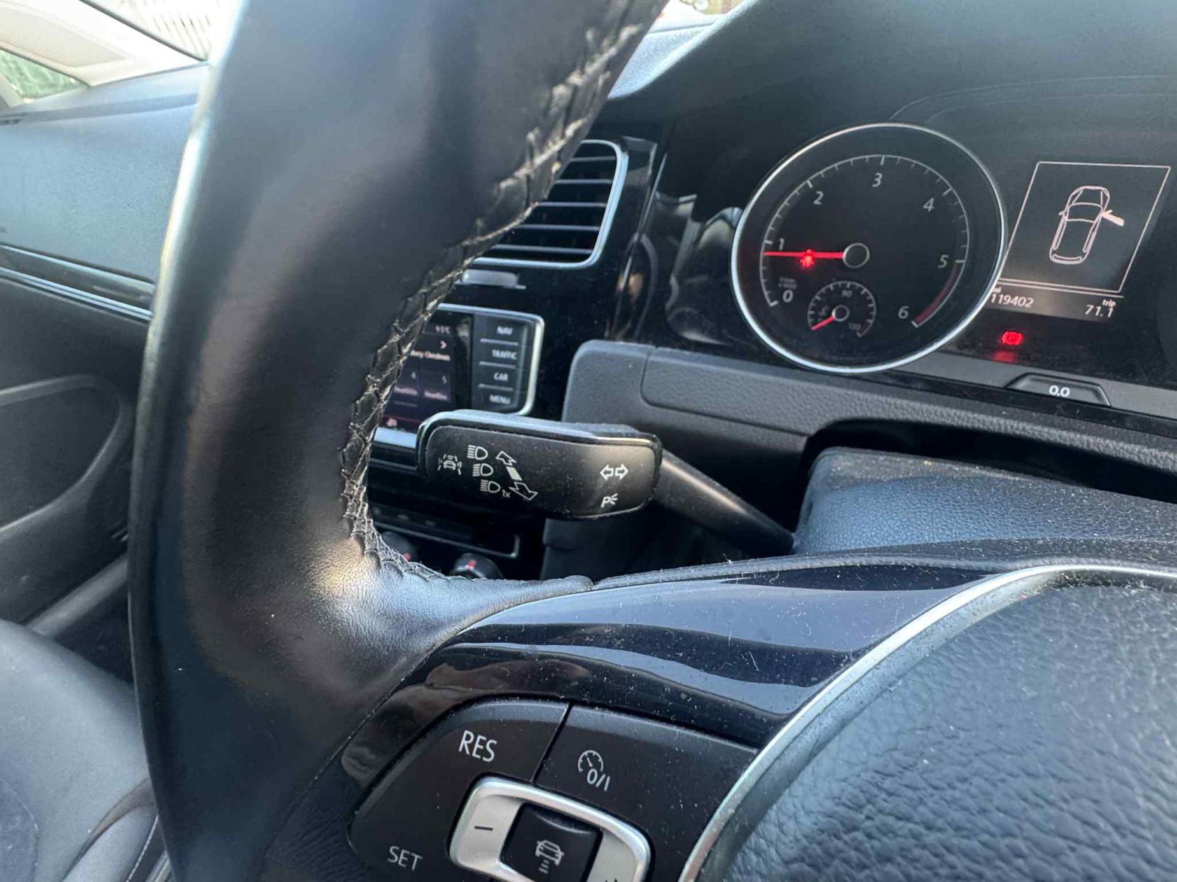 Volkswagen Golf 2.0 TDI BlueMotion Tech GT Hatchback 5dr Diesel Manual Euro 5 (s/s) (150 ps)