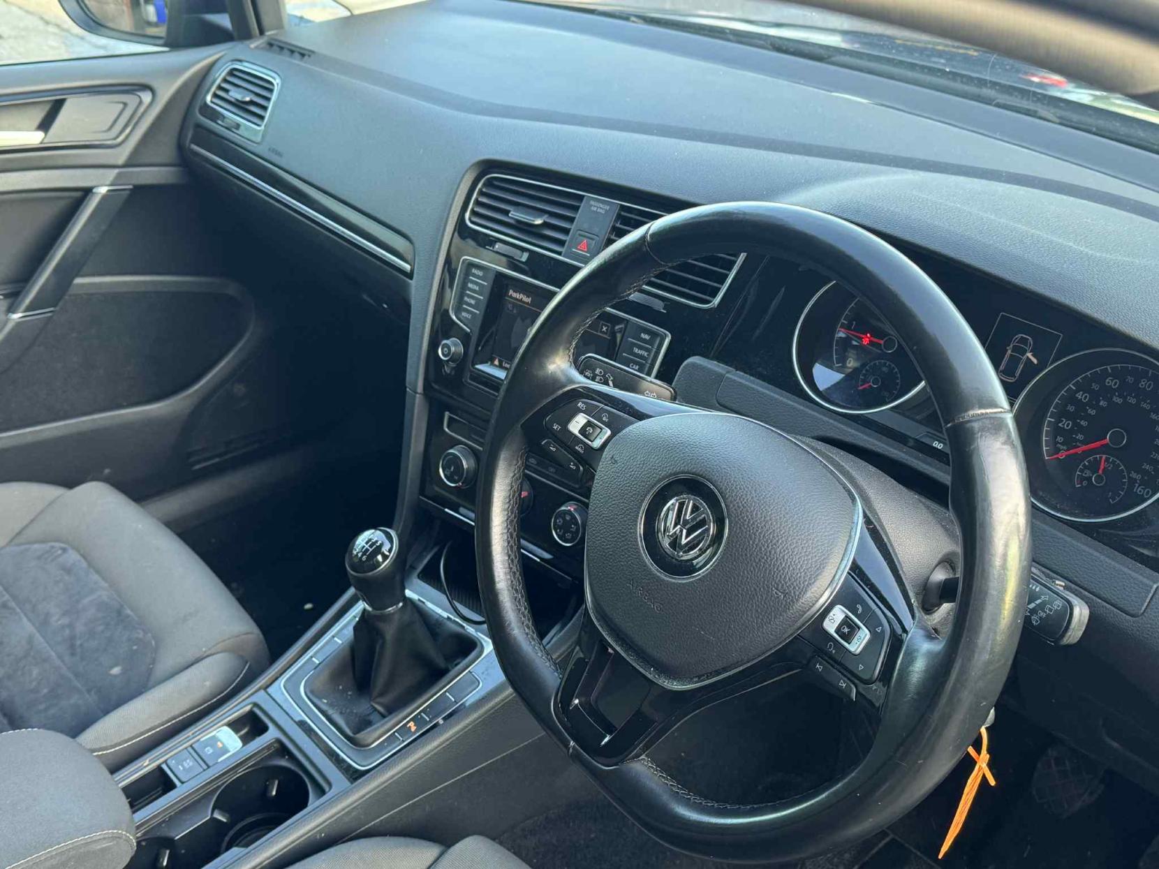 Volkswagen Golf 2.0 TDI BlueMotion Tech GT Hatchback 5dr Diesel Manual Euro 5 (s/s) (150 ps)