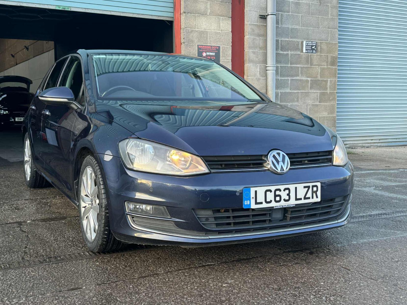 Volkswagen Golf 2.0 TDI BlueMotion Tech GT Hatchback 5dr Diesel Manual Euro 5 (s/s) (150 ps)
