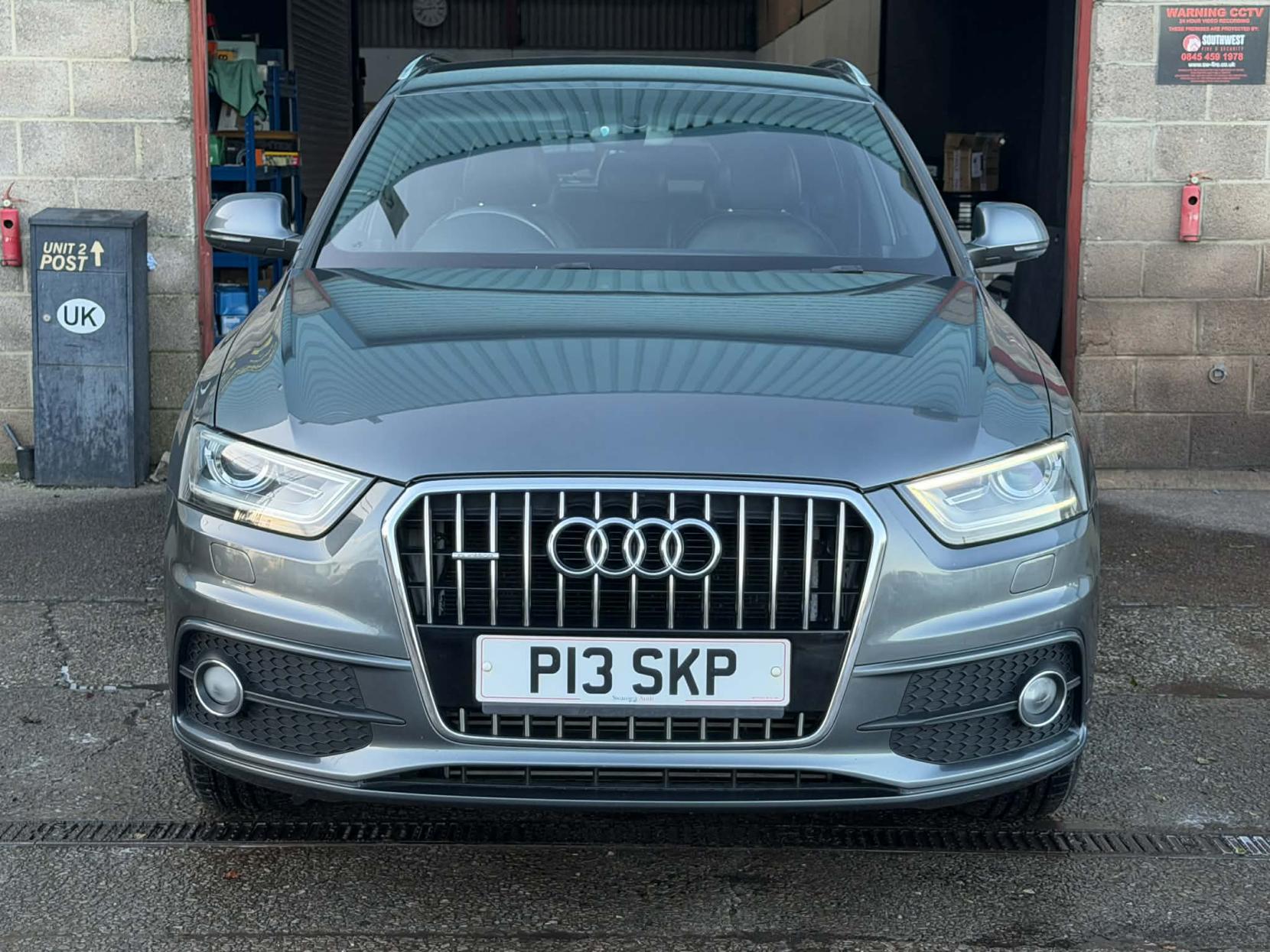 Audi Q3 2.0 TDI S line SUV 5dr Diesel Manual quattro Euro 5 (s/s) (140 ps)