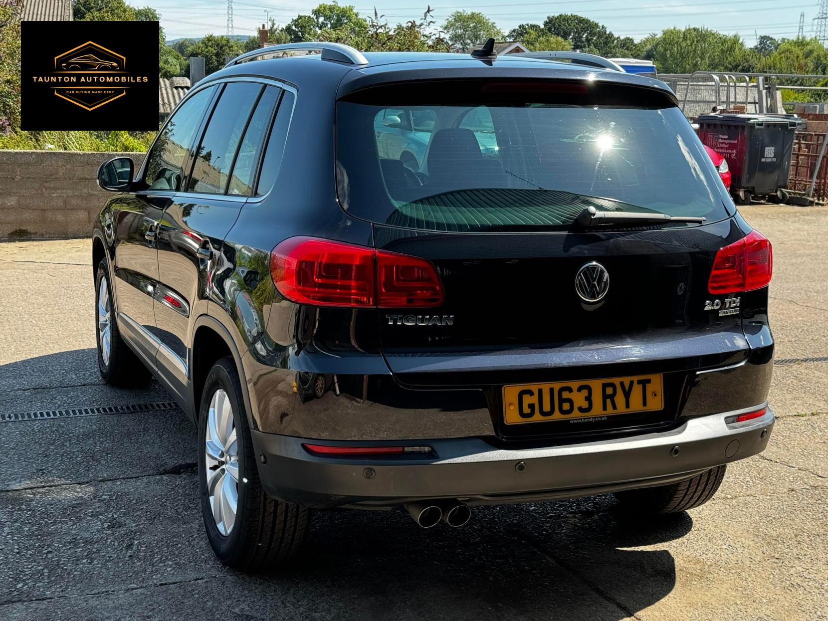 Volkswagen Tiguan 2.0 TDI BlueMotion Tech Match SUV 5dr Diesel Manual 4WD Euro 5 (s/s) (140 ps)