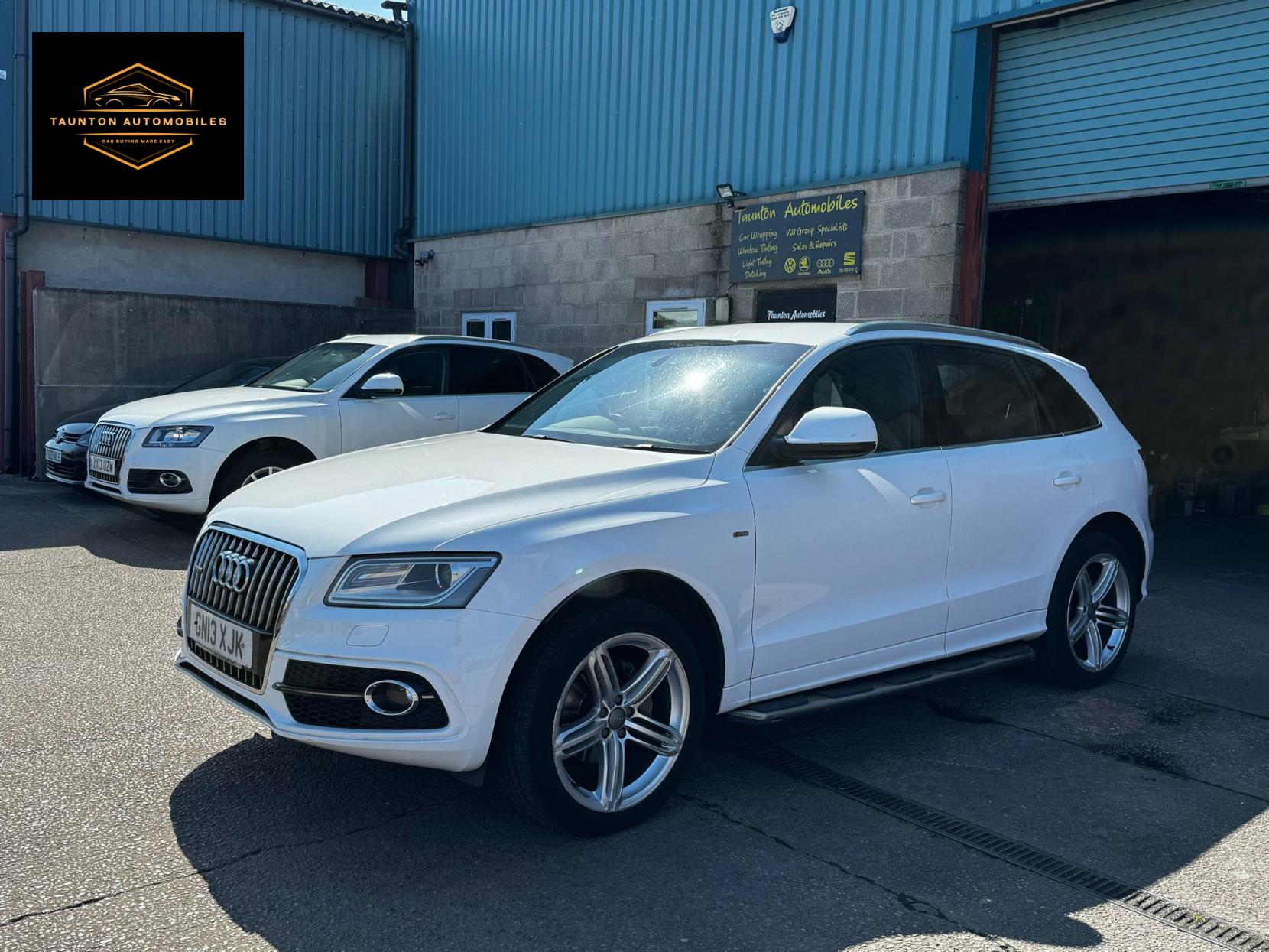 Audi Q5 2.0 TDI S line SUV 5dr Diesel Manual quattro Euro 5 (s/s) (143 ps)
