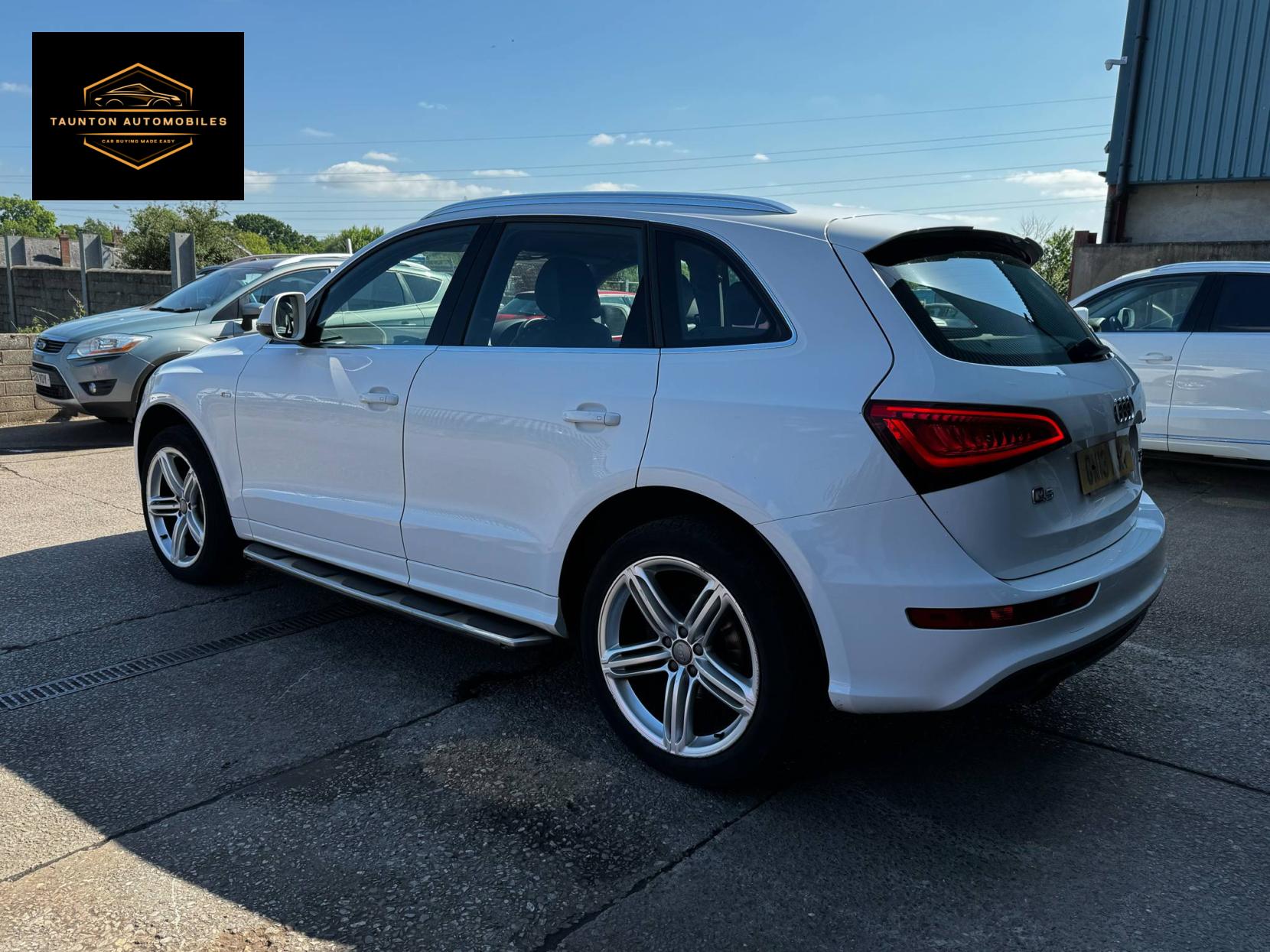 Audi Q5 2.0 TDI S line SUV 5dr Diesel Manual quattro Euro 5 (s/s) (143 ps)