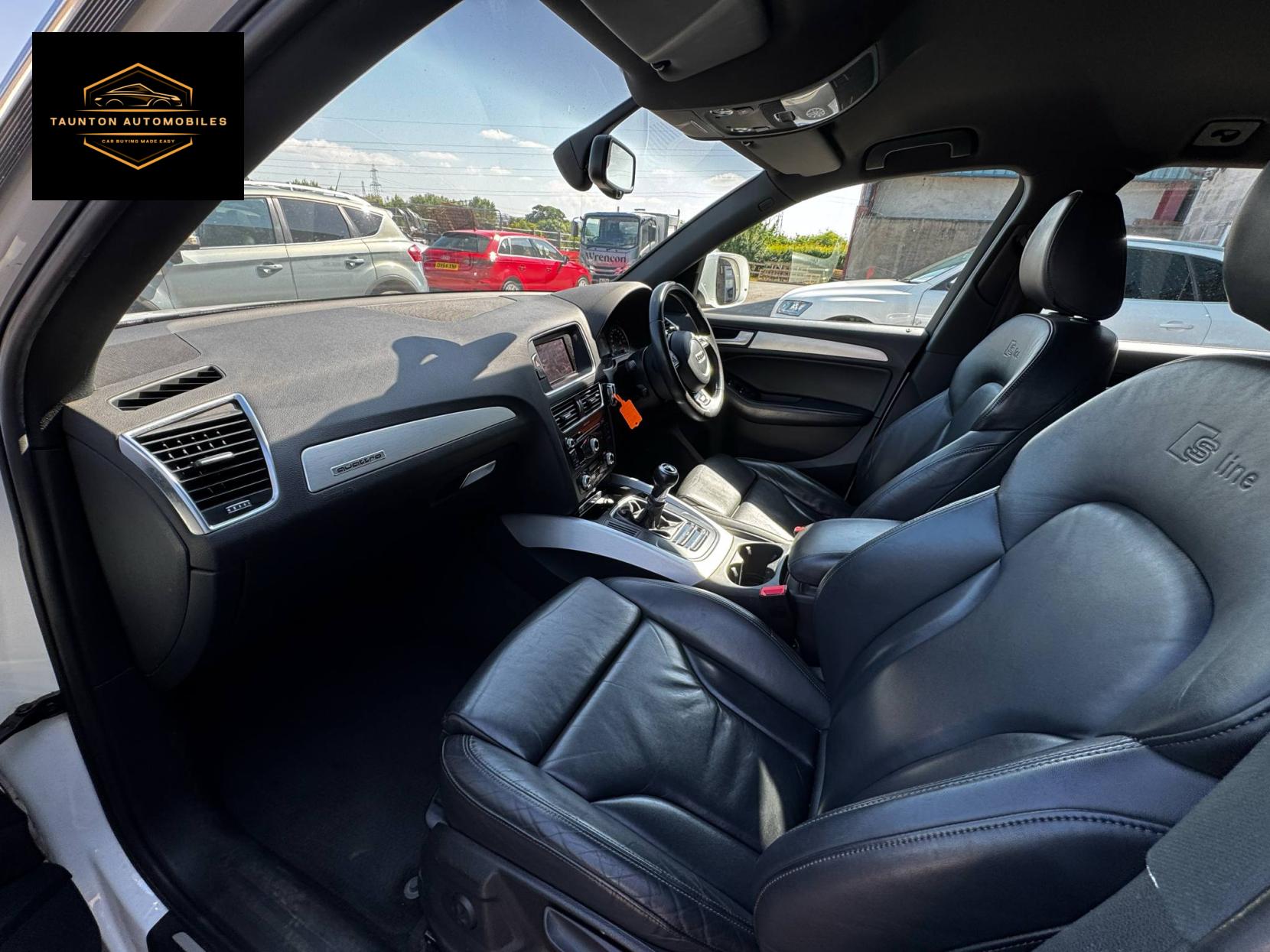 Audi Q5 2.0 TDI S line SUV 5dr Diesel Manual quattro Euro 5 (s/s) (143 ps)