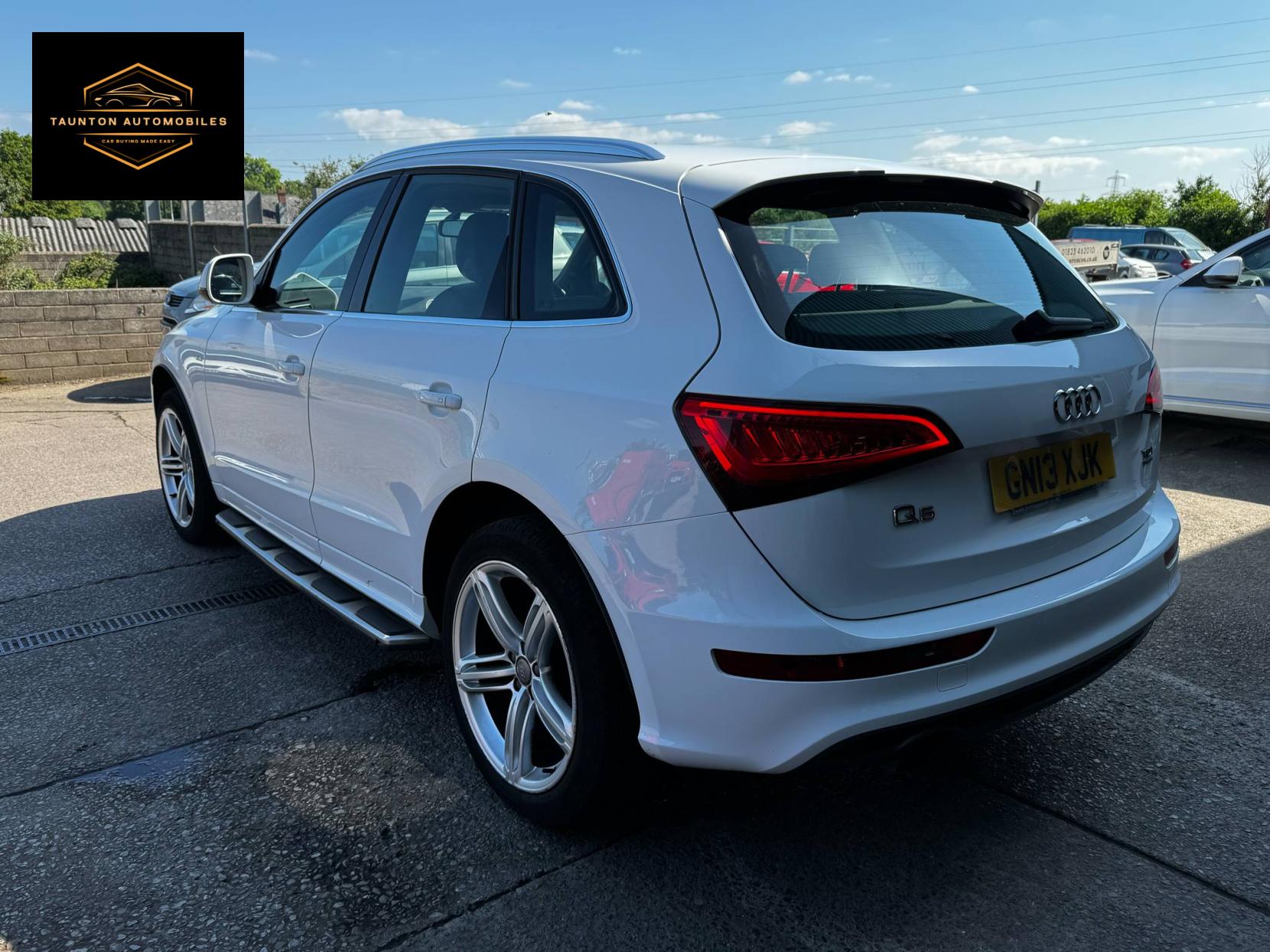 Audi Q5 2.0 TDI S line SUV 5dr Diesel Manual quattro Euro 5 (s/s) (143 ps)