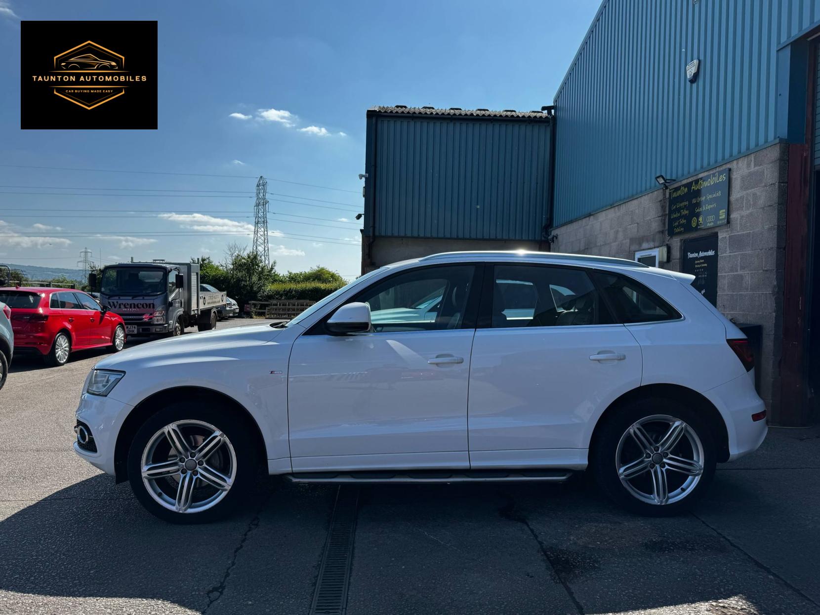 Audi Q5 2.0 TDI S line SUV 5dr Diesel Manual quattro Euro 5 (s/s) (143 ps)