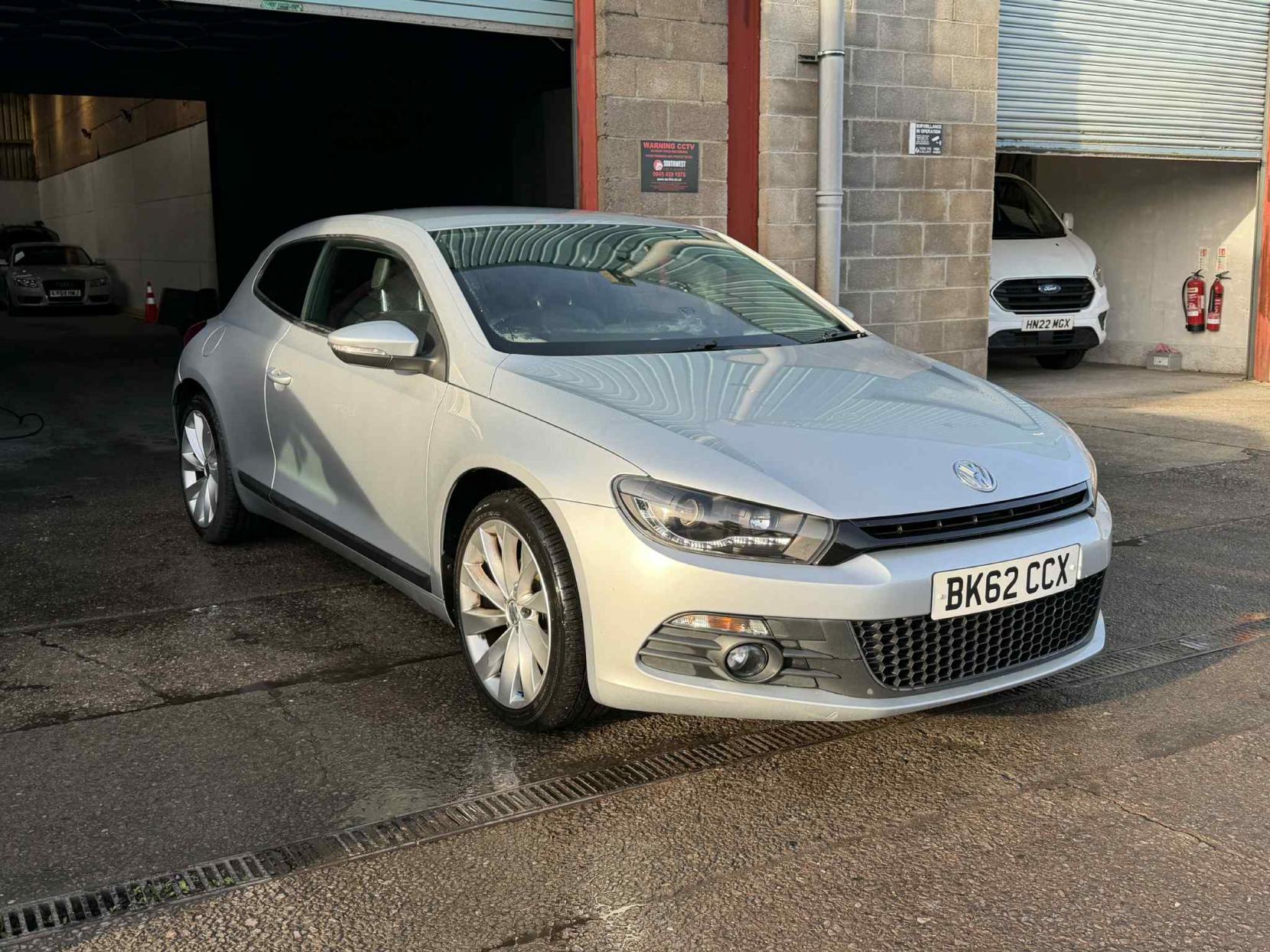 Volkswagen Scirocco 2.0 TDI BlueMotion Tech Hatchback 3dr Diesel DSG Euro 5 (s/s) (Nav) (140 ps)