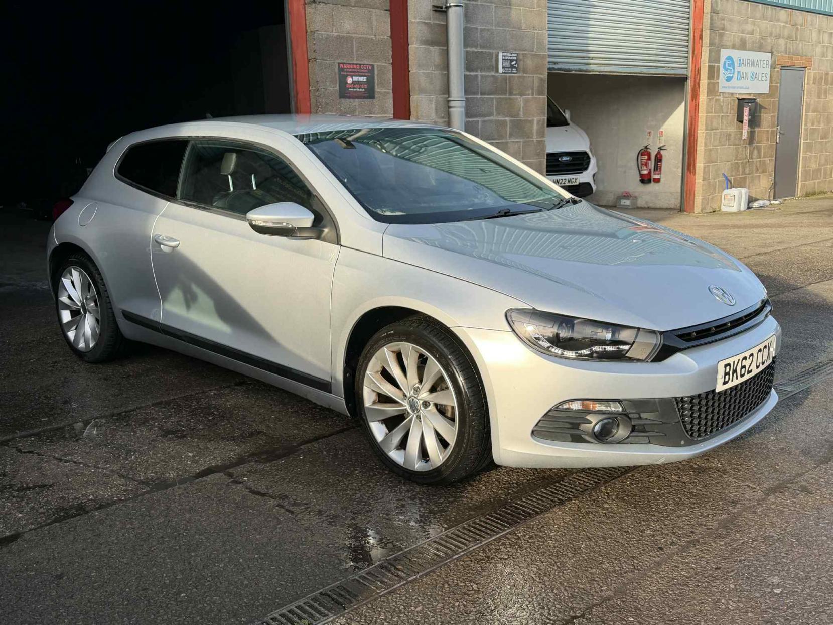 Volkswagen Scirocco 2.0 TDI BlueMotion Tech Hatchback 3dr Diesel DSG Euro 5 (s/s) (Nav) (140 ps)