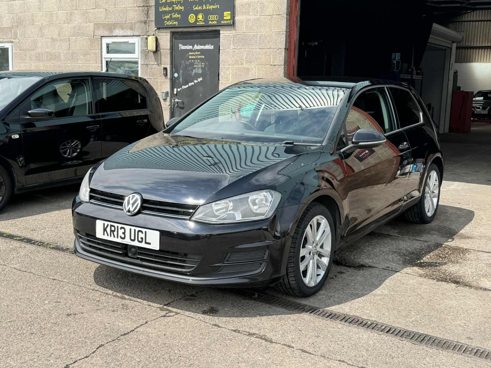Volkswagen Golf 2.0 TDI BlueMotion Tech SE Hatchback 3dr Diesel Manual Euro 5 (s/s) (150 ps)
