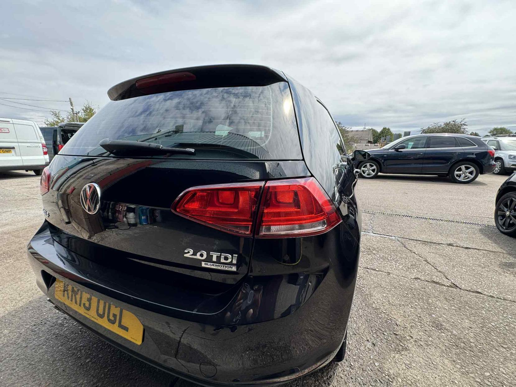 Volkswagen Golf 2.0 TDI BlueMotion Tech SE Hatchback 3dr Diesel Manual Euro 5 (s/s) (150 ps)
