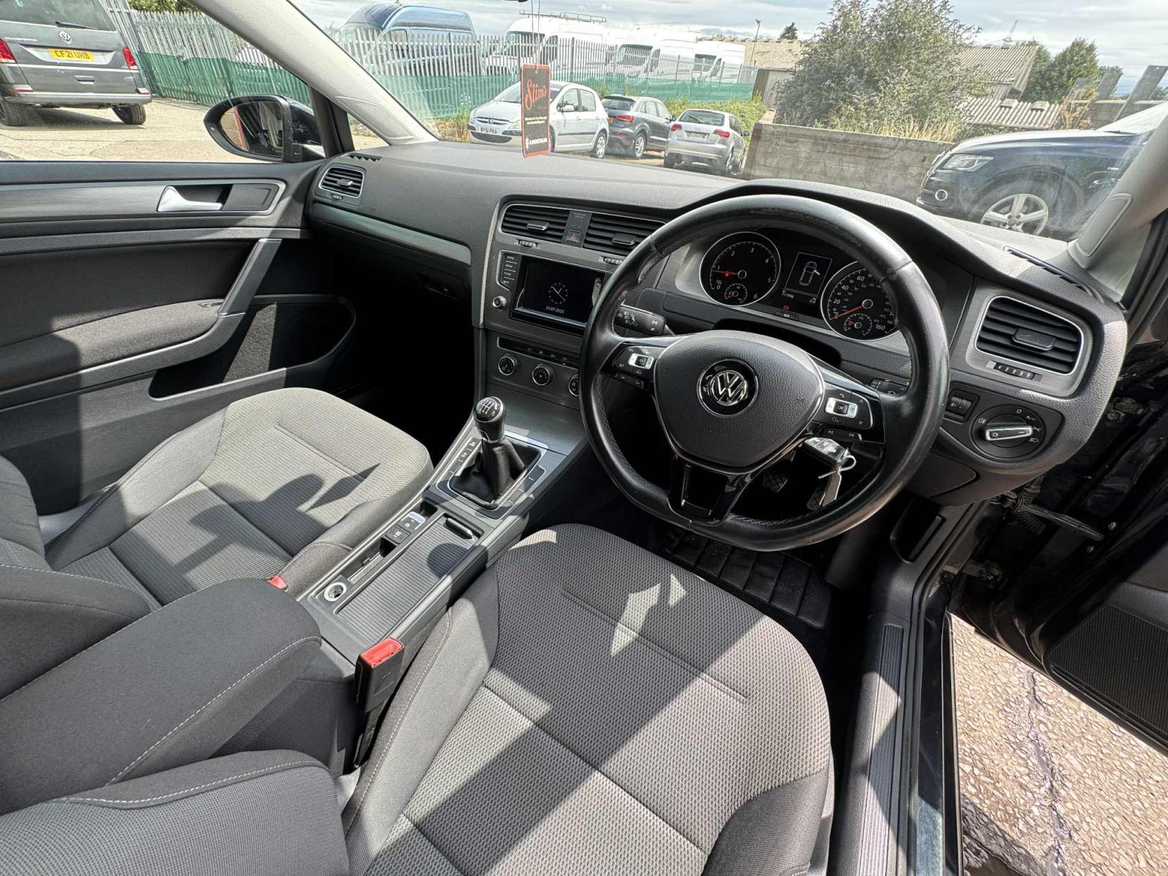Volkswagen Golf 2.0 TDI BlueMotion Tech SE Hatchback 3dr Diesel Manual Euro 5 (s/s) (150 ps)