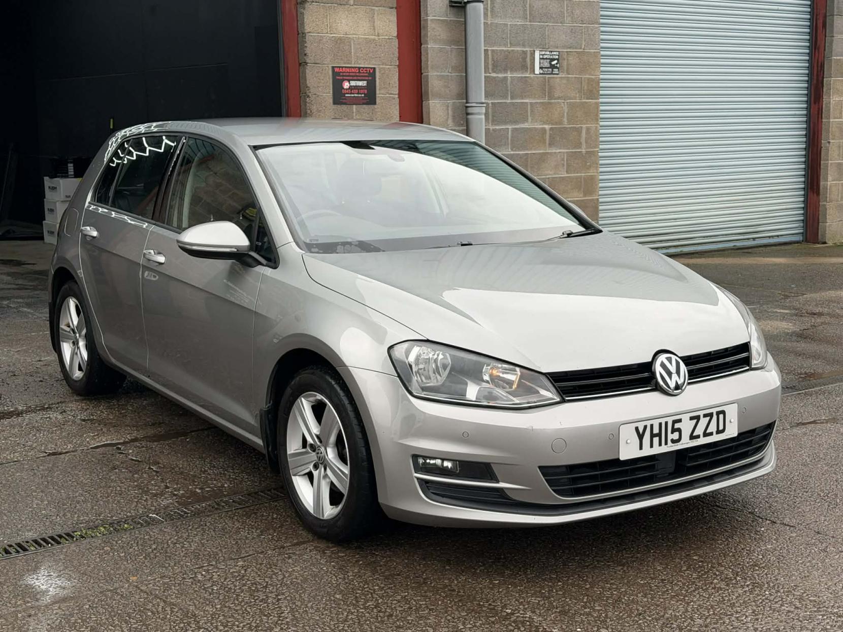 Volkswagen Golf 1.6 TDI BlueMotion Tech Match Hatchback 5dr Diesel Manual Euro 5 (s/s) (105 ps)