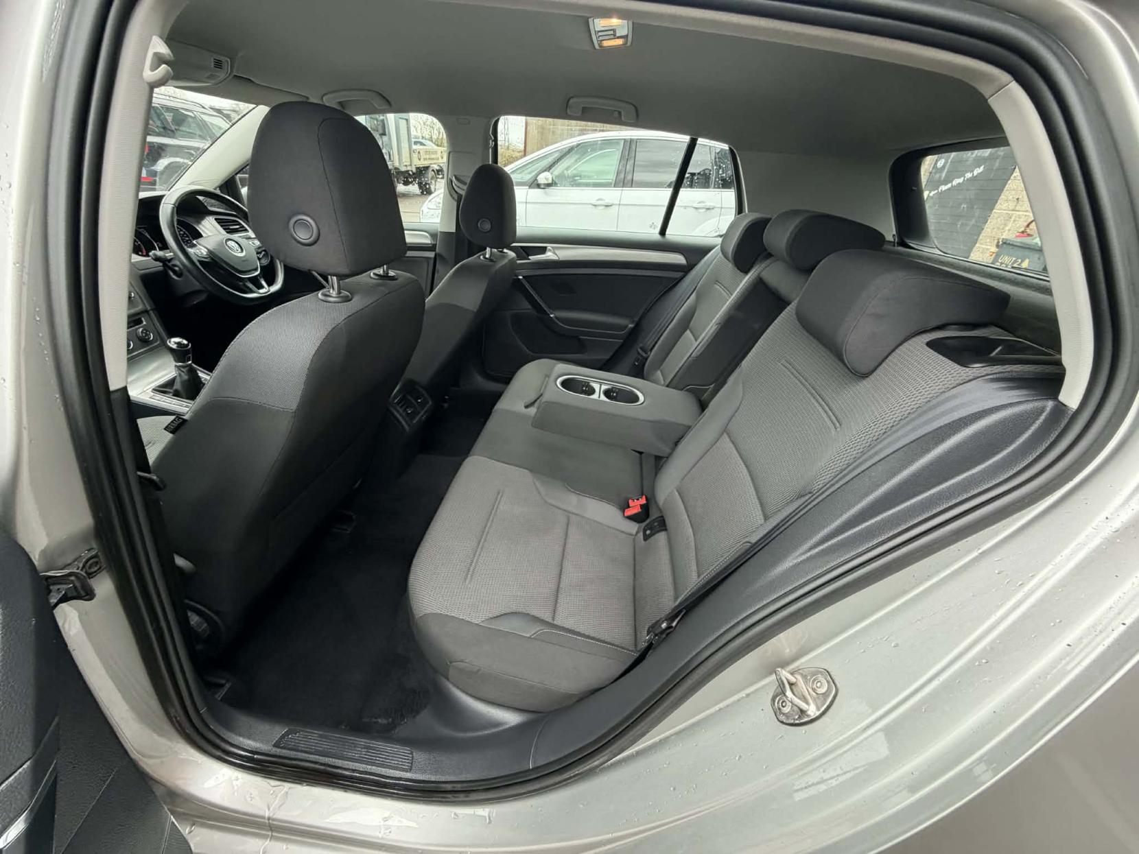 Volkswagen Golf 1.6 TDI BlueMotion Tech Match Hatchback 5dr Diesel Manual Euro 5 (s/s) (105 ps)