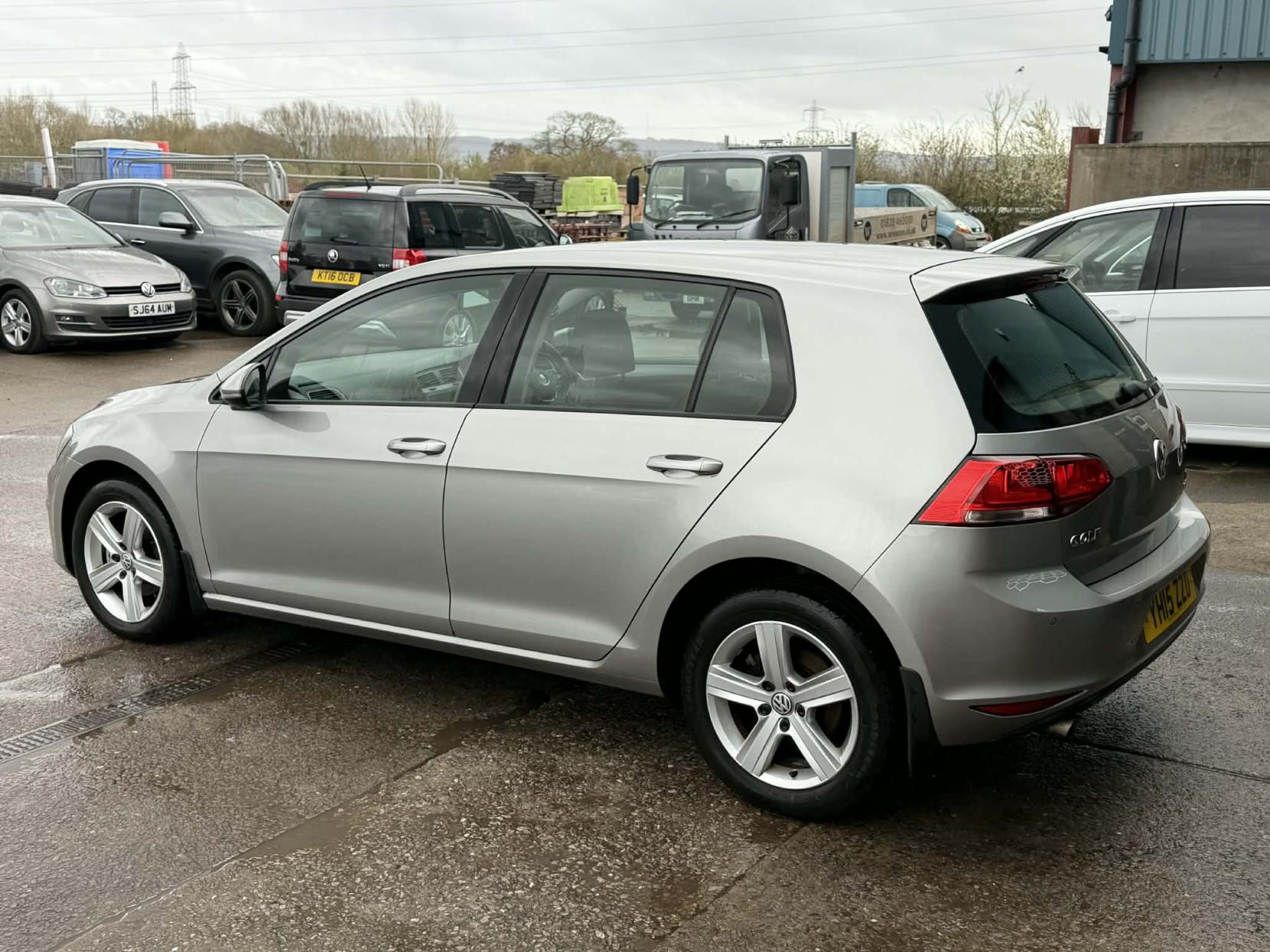 Volkswagen Golf 1.6 TDI BlueMotion Tech Match Hatchback 5dr Diesel Manual Euro 5 (s/s) (105 ps)