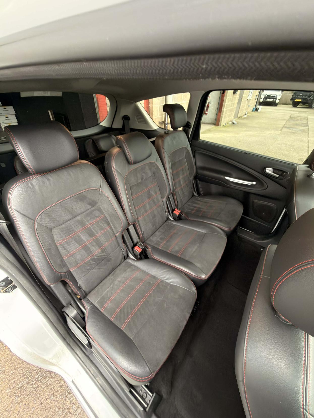 Ford S-Max 2.2 TDCi Titanium X Sport MPV 5dr Diesel Manual Euro 5 (200 ps)