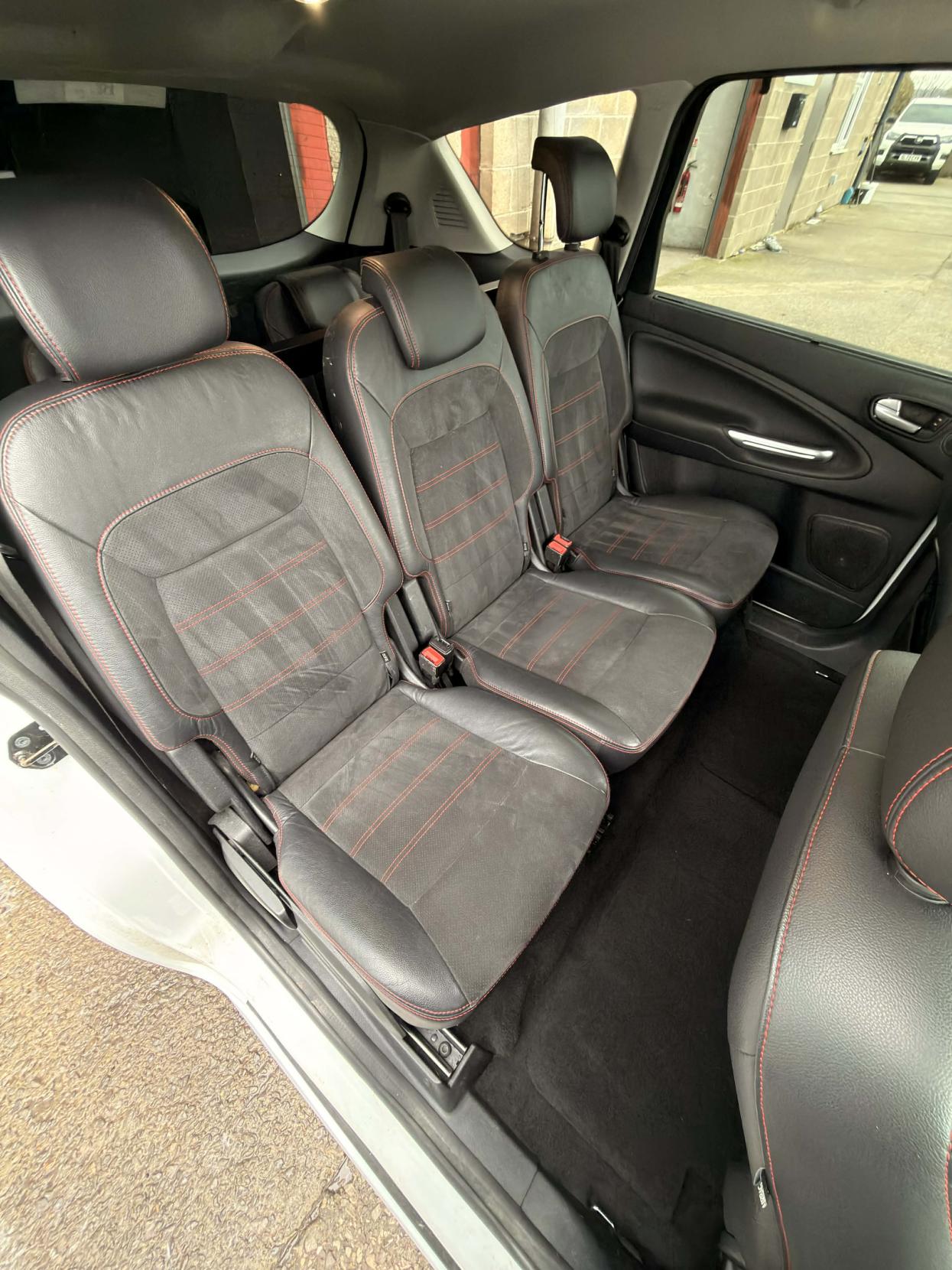 Ford S-Max 2.2 TDCi Titanium X Sport MPV 5dr Diesel Manual Euro 5 (200 ps)