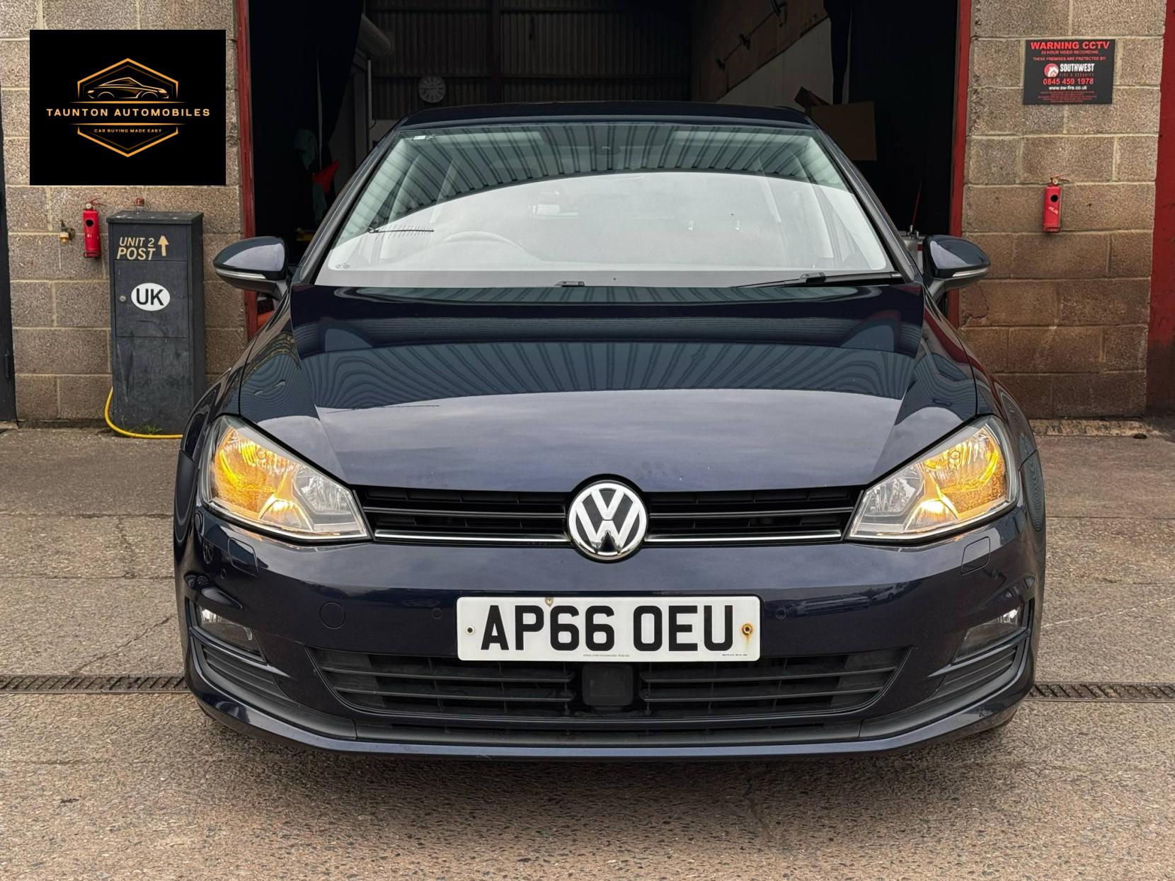 Volkswagen Golf 1.4 TSI BlueMotion Tech Match Edition Hatchback 5dr Petrol Manual Euro 6 (s/s) (125 ps)